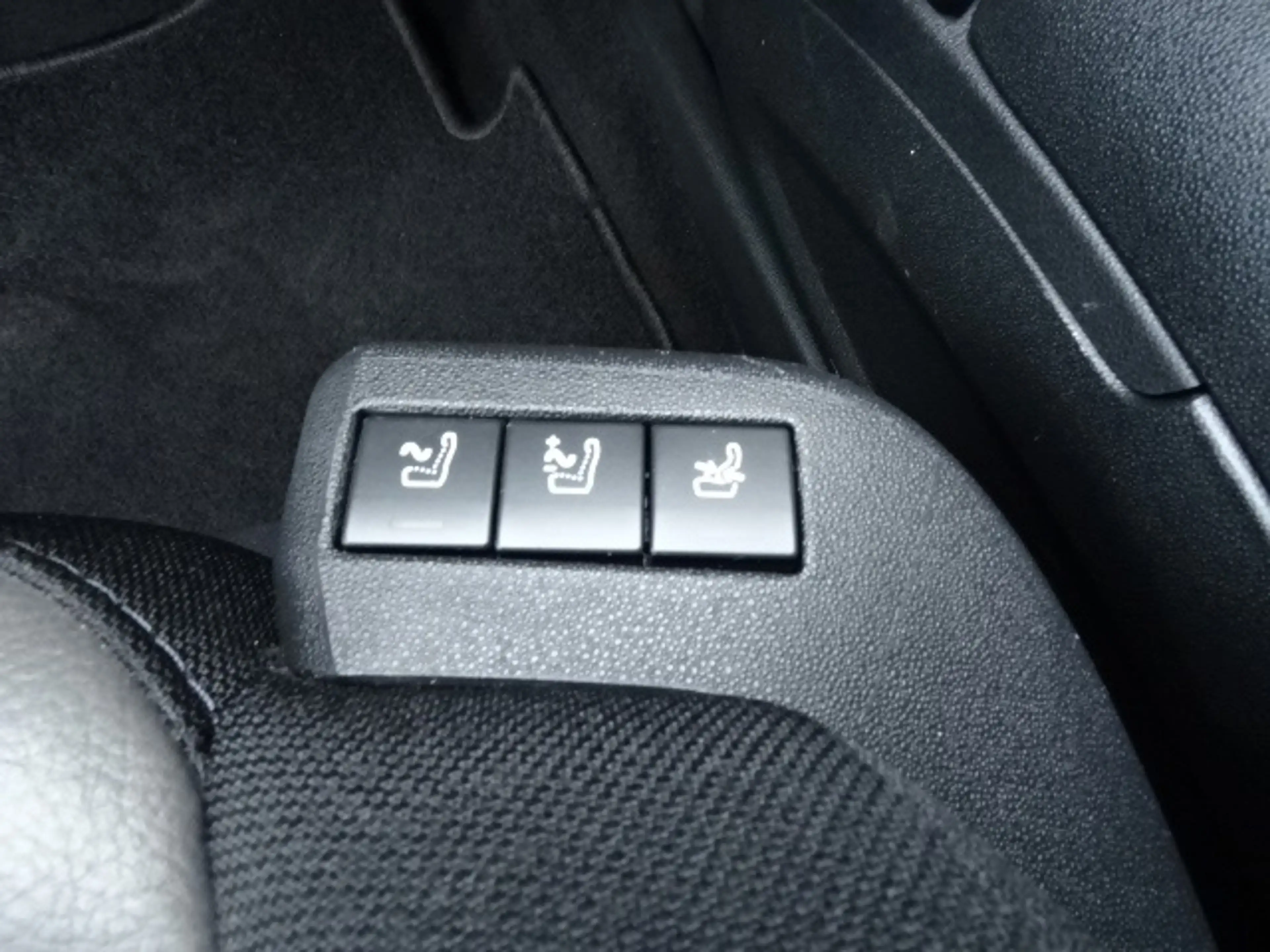 Citroen Grand C4 Picasso 1.2 PureTech Shine — photo 19