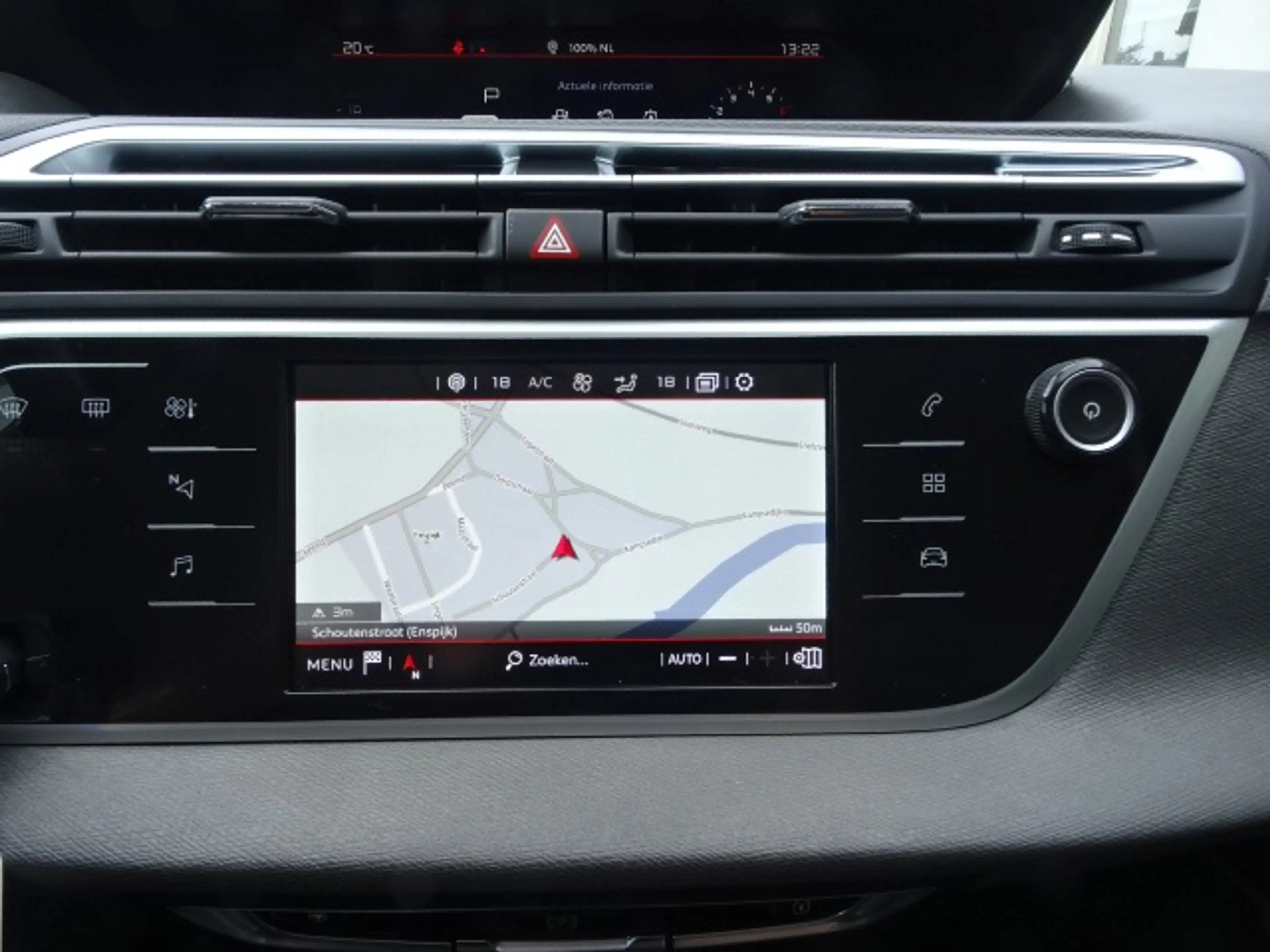 Citroen Grand C4 Picasso 1.2 PureTech Shine — photo 25