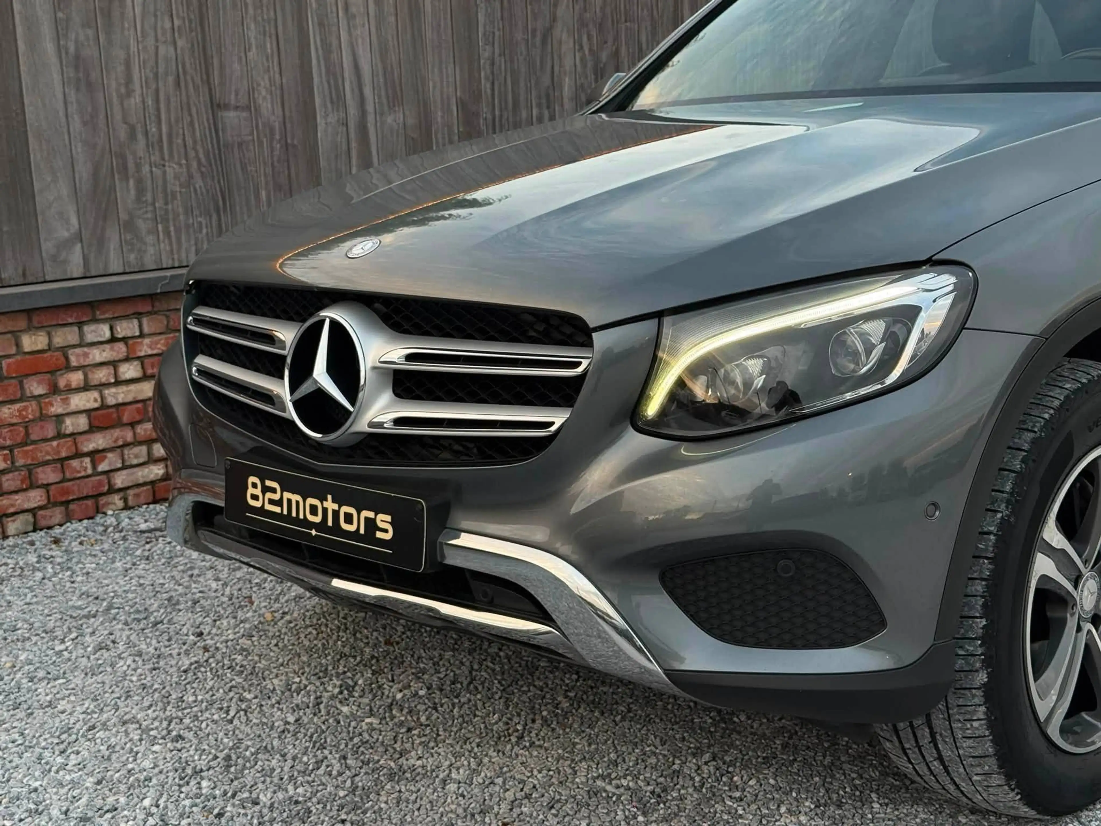 Mercedes-Benz GLC 250 4-matic/pano/benzine/led/airmatic/camera/trekhaak — photo 7