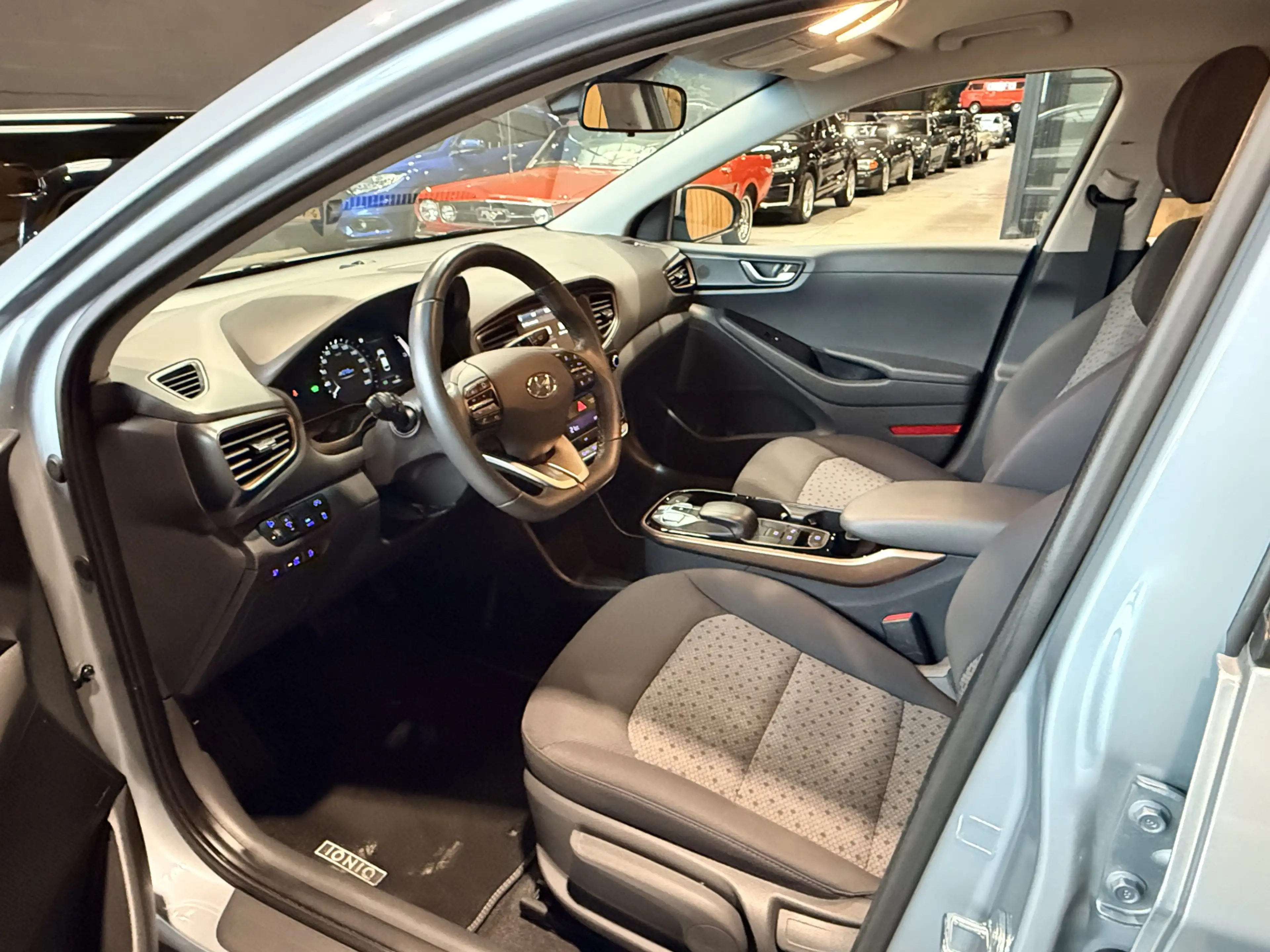 Hyundai IONIQ Comfort EV Camera. Navi. Apple-carplay. Baterrij 1 — photo 15