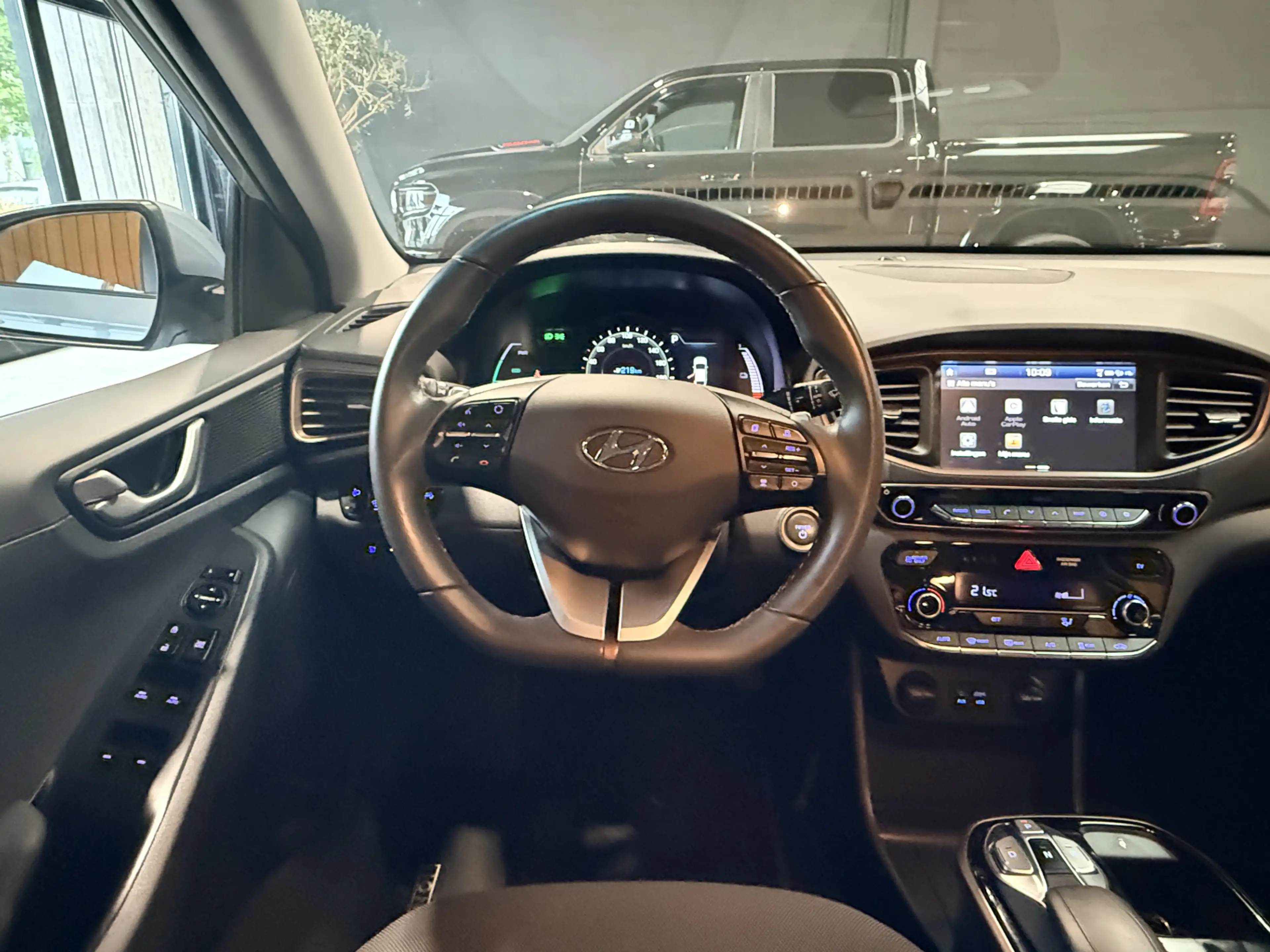 Hyundai IONIQ Comfort EV Camera. Navi. Apple-carplay. Baterrij 1 — photo 14