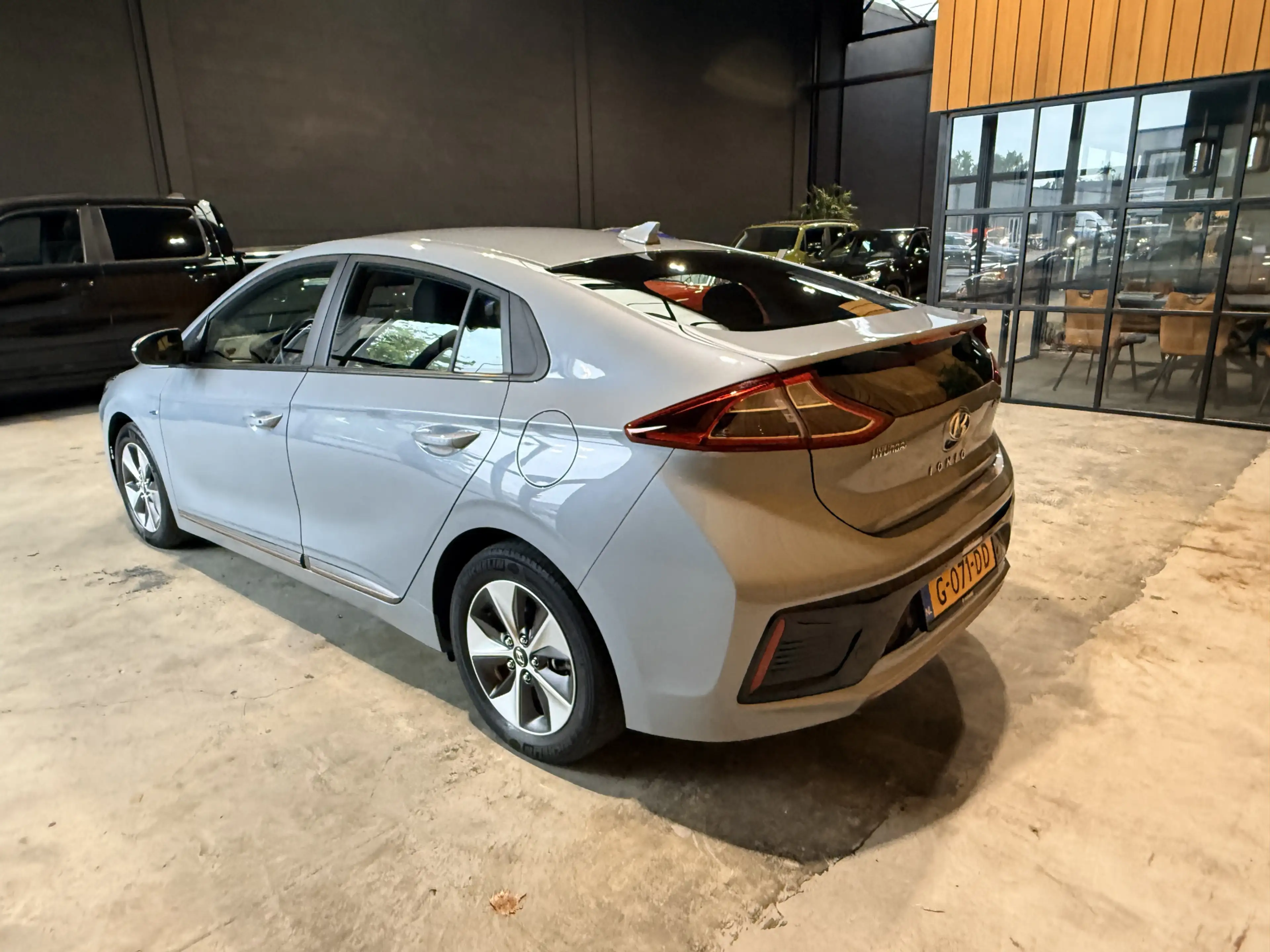 Hyundai IONIQ Comfort EV Camera. Navi. Apple-carplay. Baterrij 1 — photo 7