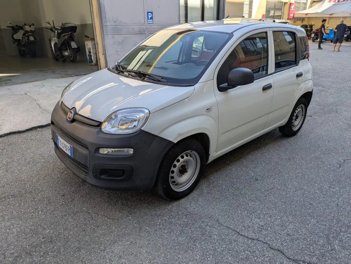 Fiat Panda 1.2 Pop Van 2 posti  km  7146 !! Blanc - 2