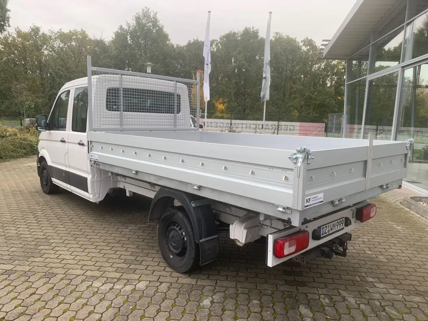 Volkswagen Crafter Doppelkabine langer Radstand 3-Seiten-Kipp Weiß - 2