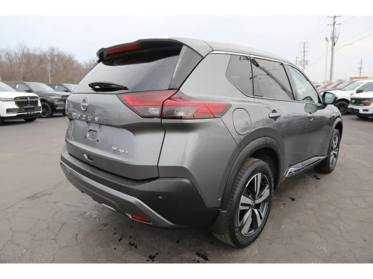 Nissan Rogue снимка Nissan Rogue