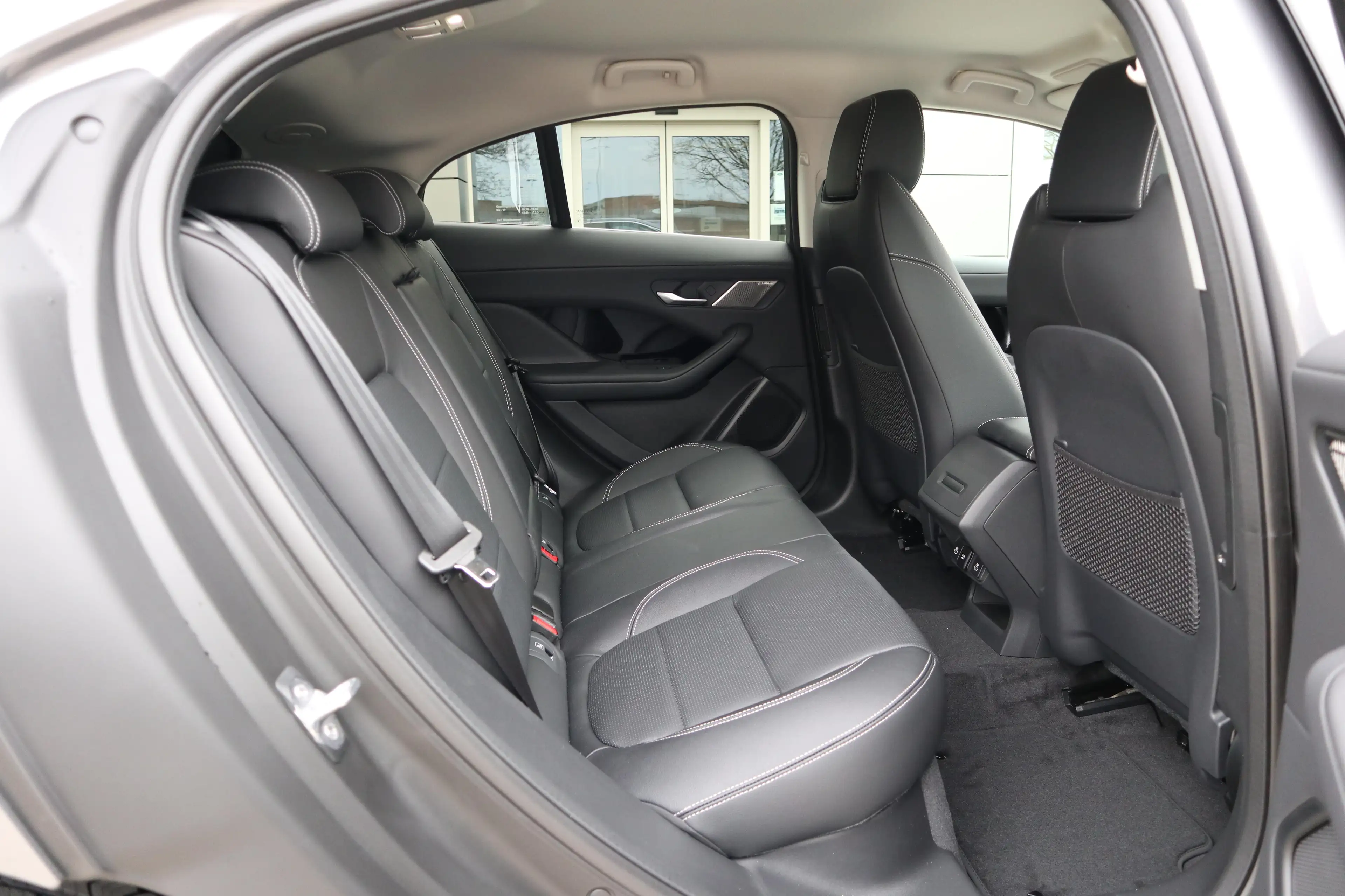 Jaguar I-Pace EV400 S AWD Auto. 22MY — photo 10