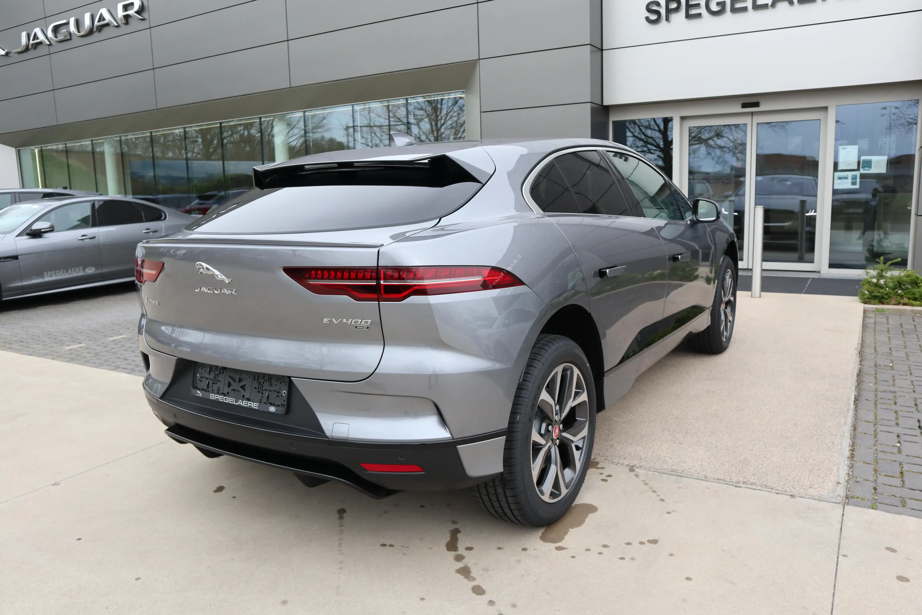 Jaguar I-Pace EV400 S AWD Auto. 22MY — photo 2