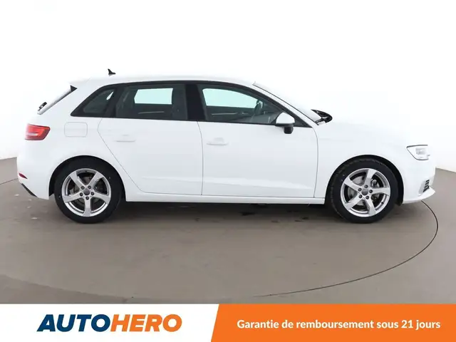 Audi A3 view 7