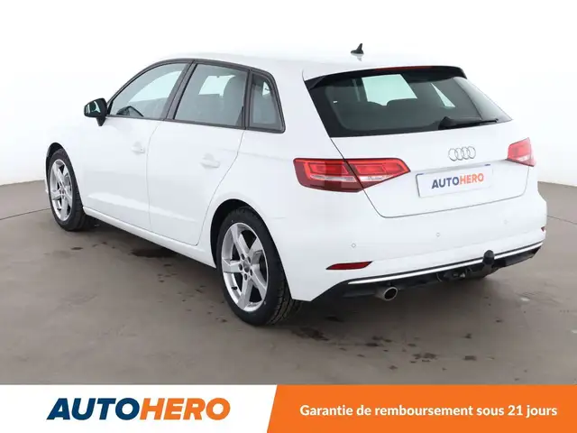 Audi A3 view 4