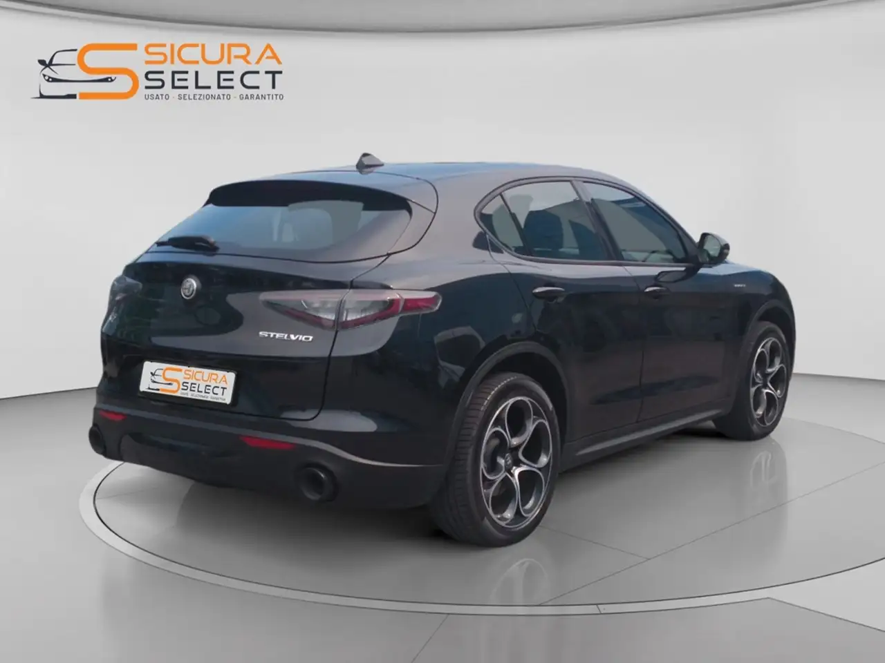 Alfa Romeo Stelvio 2024
