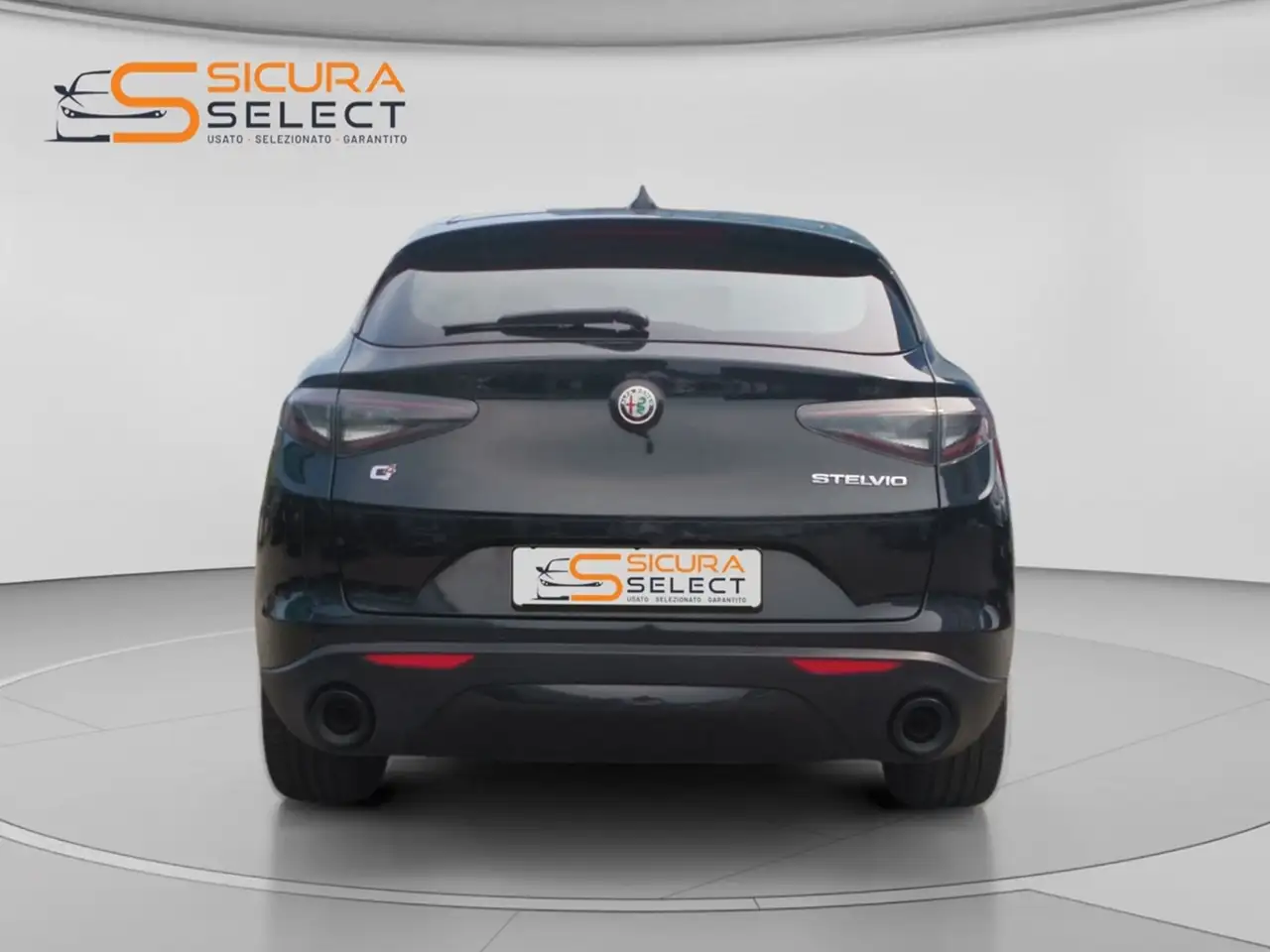 Alfa Romeo Stelvio 2024