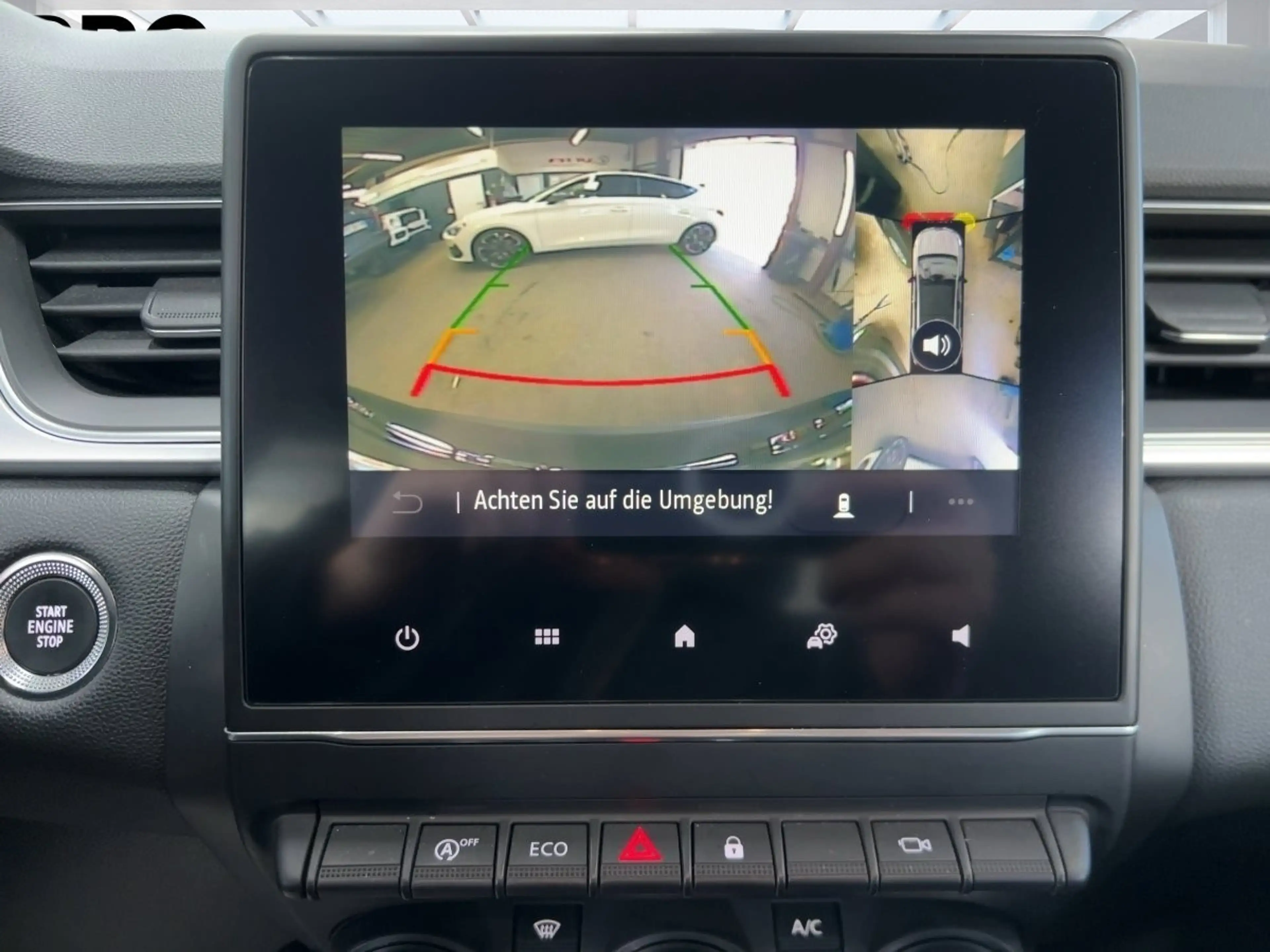 Renault Captur INTENS TCe 90 Kamera Navi — photo 13