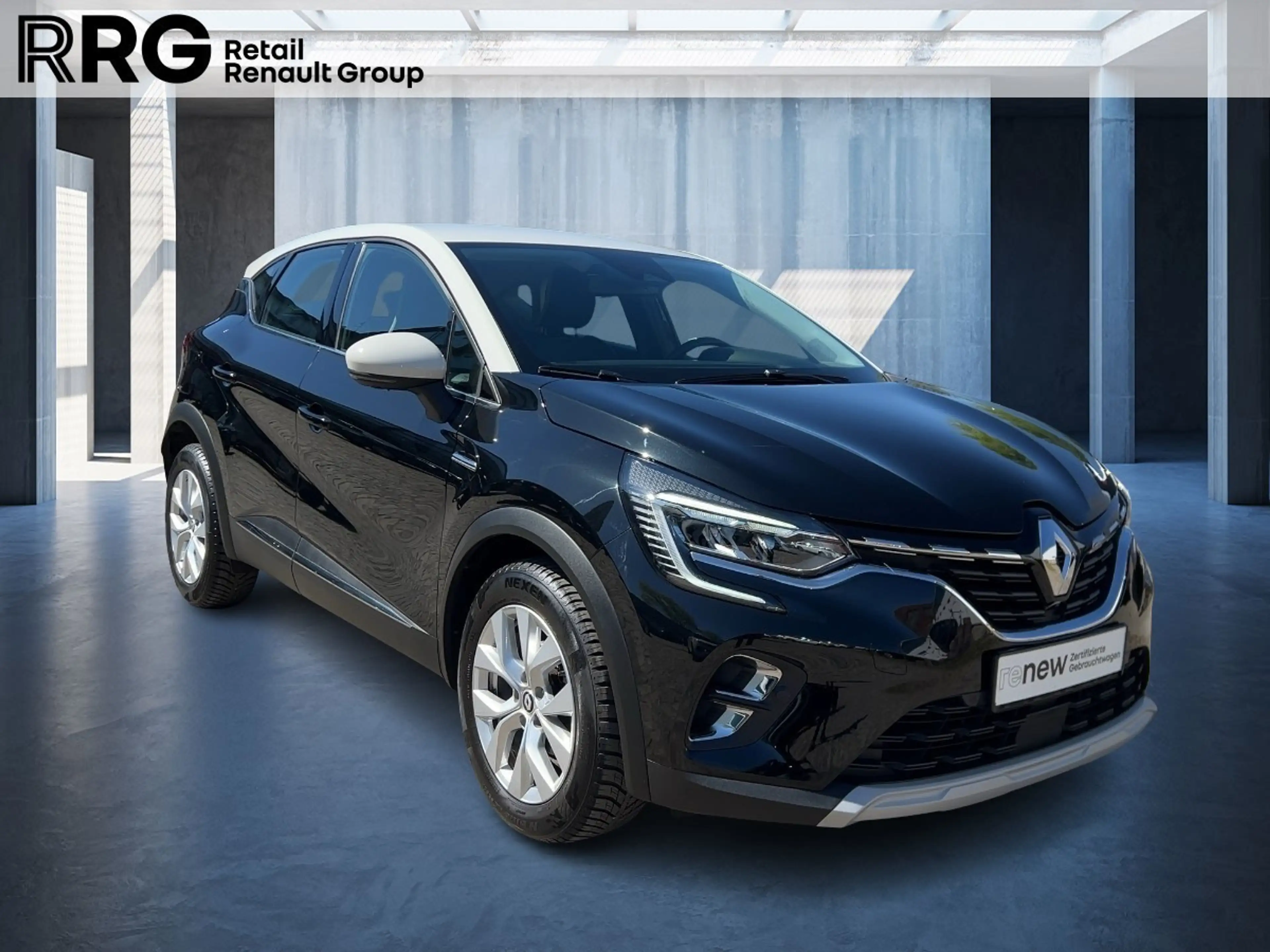 Renault Captur INTENS TCe 90 Kamera Navi — photo 7