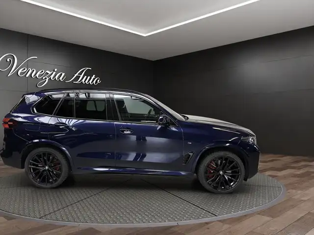 BMW X5 X5 view 8