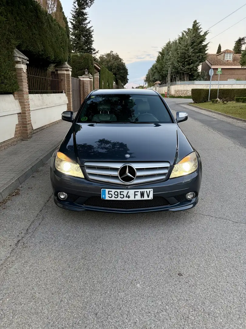 Mercedes-Benz C 230 Estate Avantgarde - 1