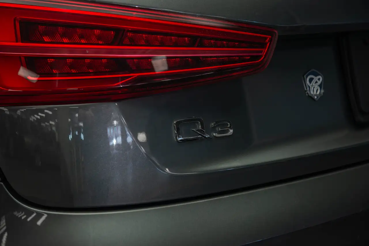 Audi Q3 снимка Audi Q3