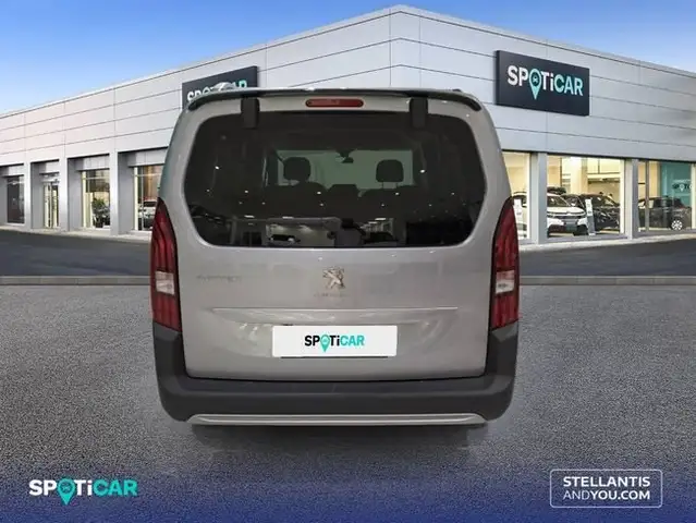 Peugeot Rifter view 7