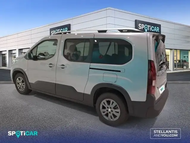 Peugeot Rifter view 5