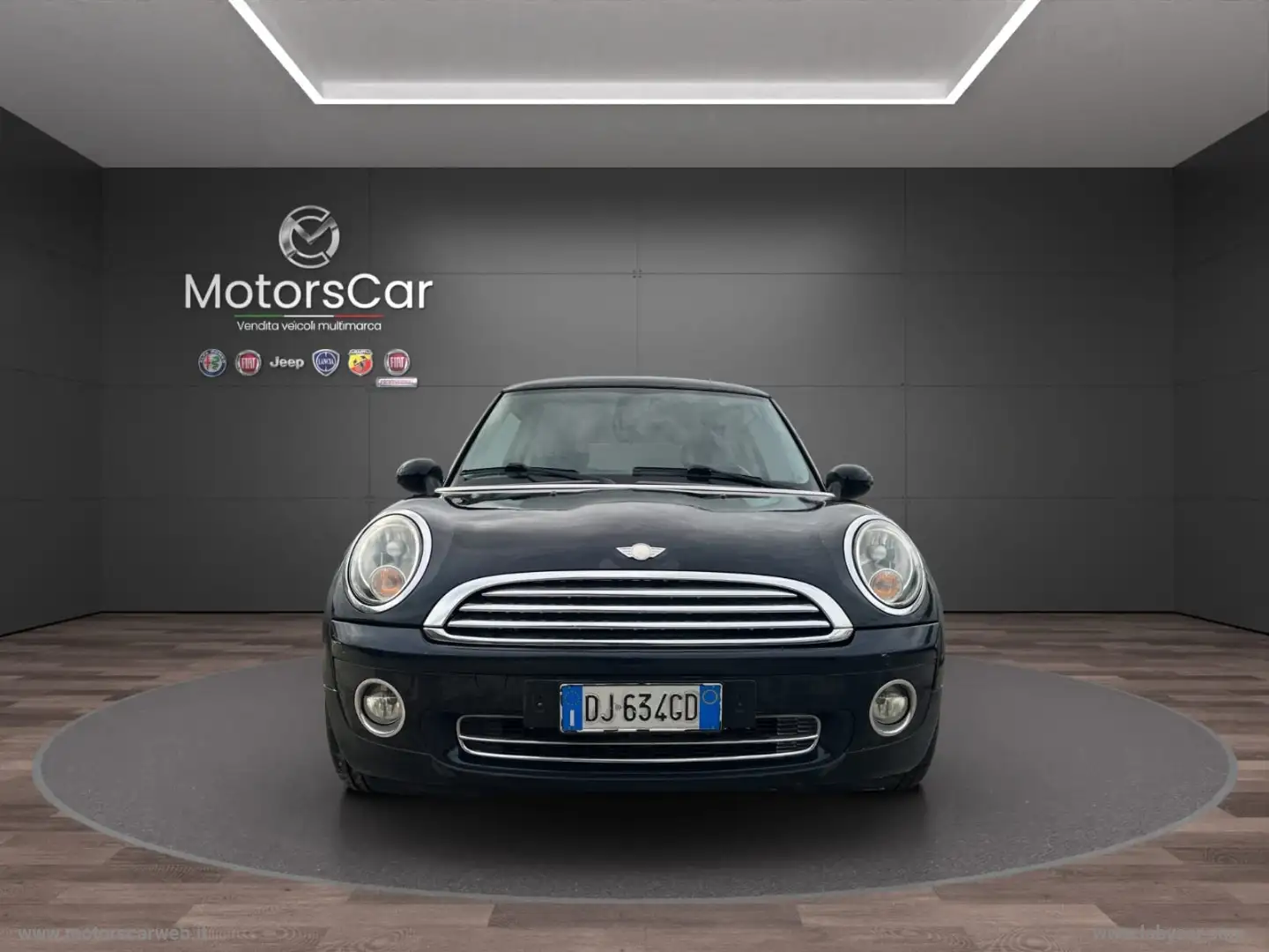 MINI Cooper One Zwart - 2