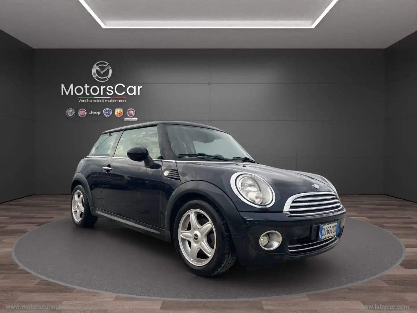 MINI Cooper One Zwart - 1