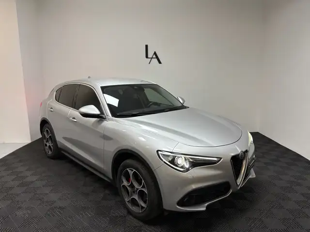 Alfa Romeo Stelvio 2.2 Executive Q4 210cv - PROMO/ FULL