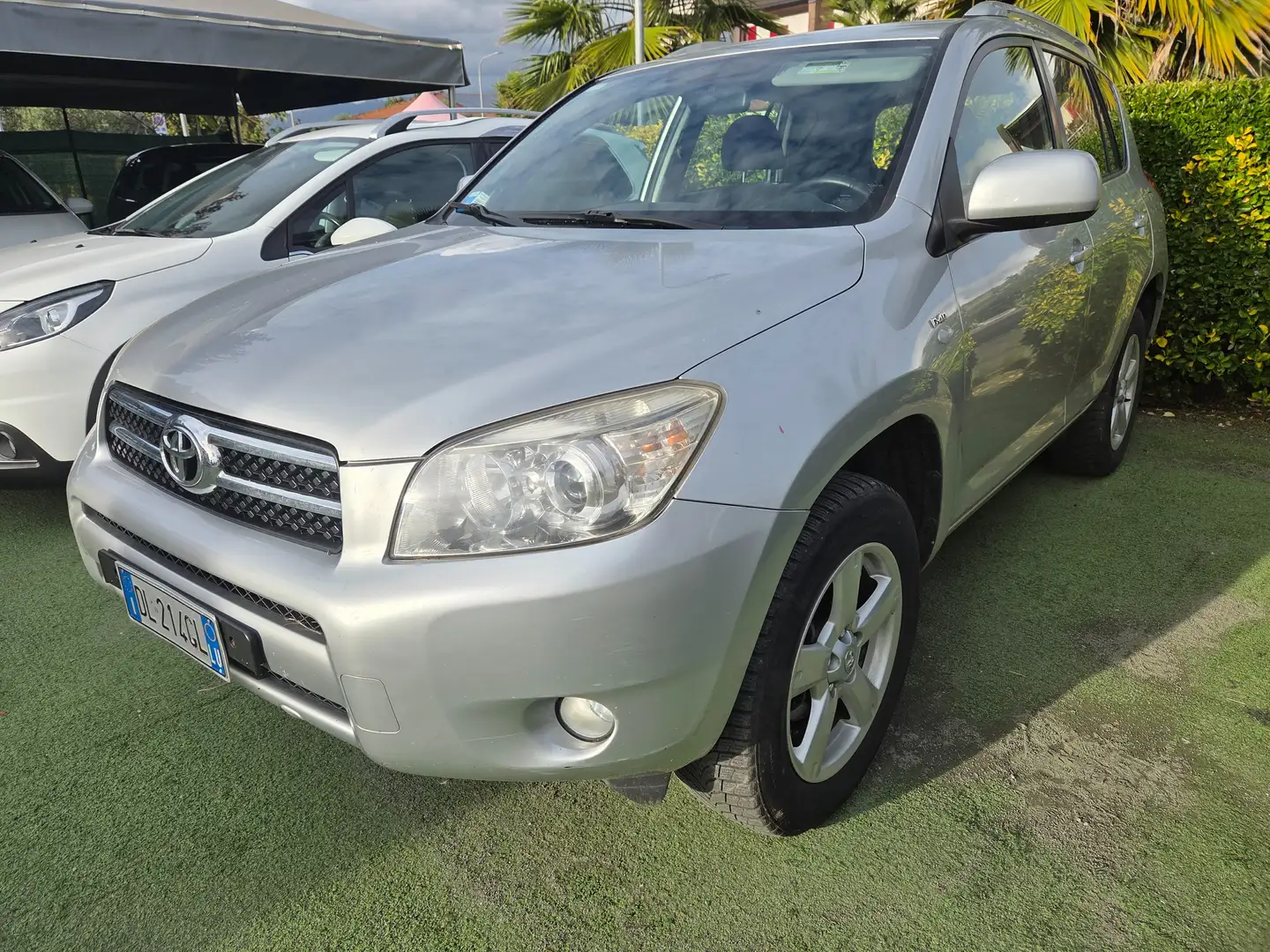 Toyota RAV 4 Rav4 III 2006 RAV4 2.2 d-4d 136cv Argento - 1