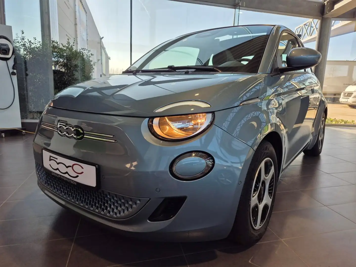 Fiat 500C Electric-Passion Cabrio Blau - 2