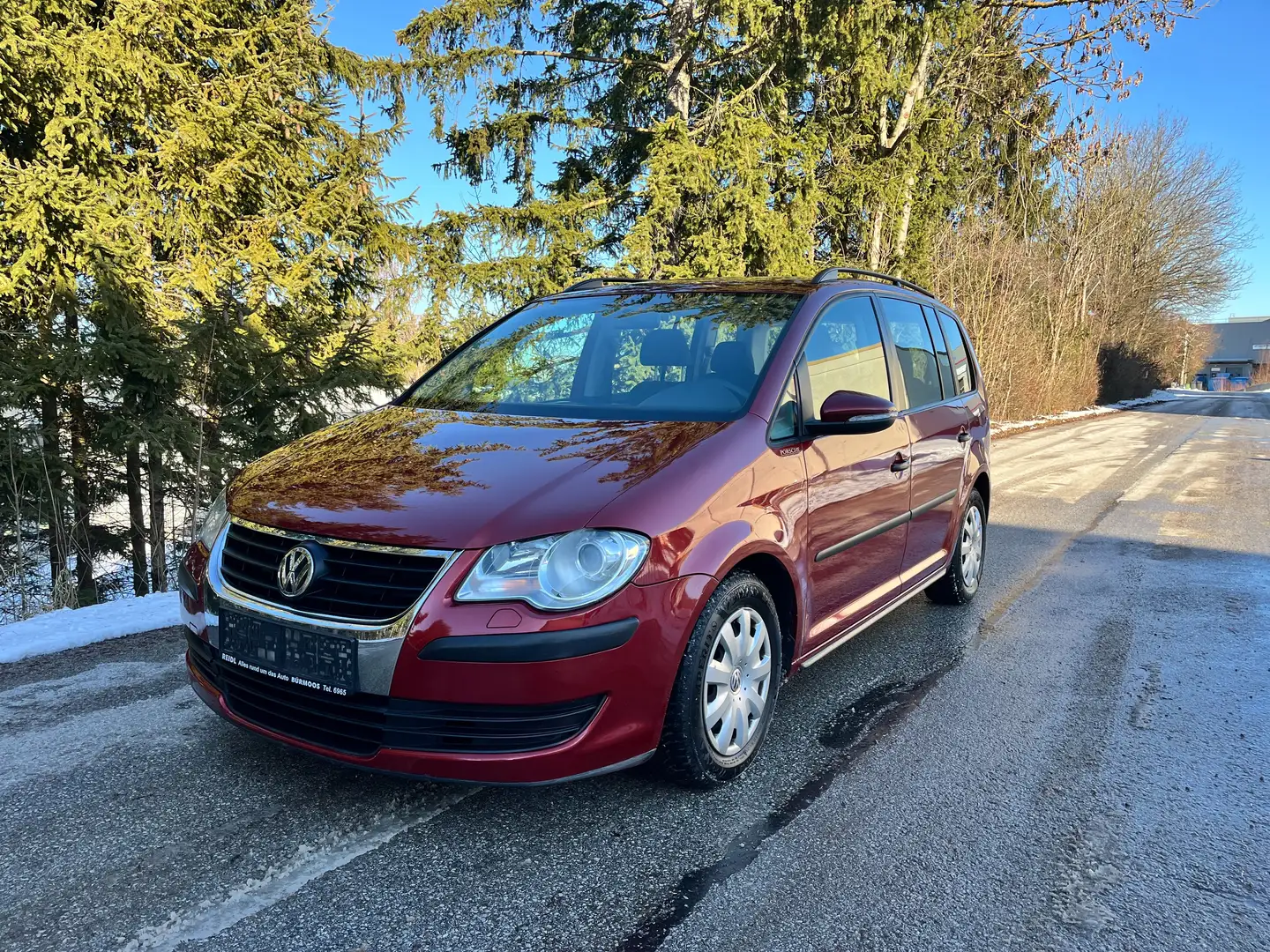 Volkswagen Touran 1.9TDI BlueMotion neues Pickerl Erstbesitzer Rot - 2