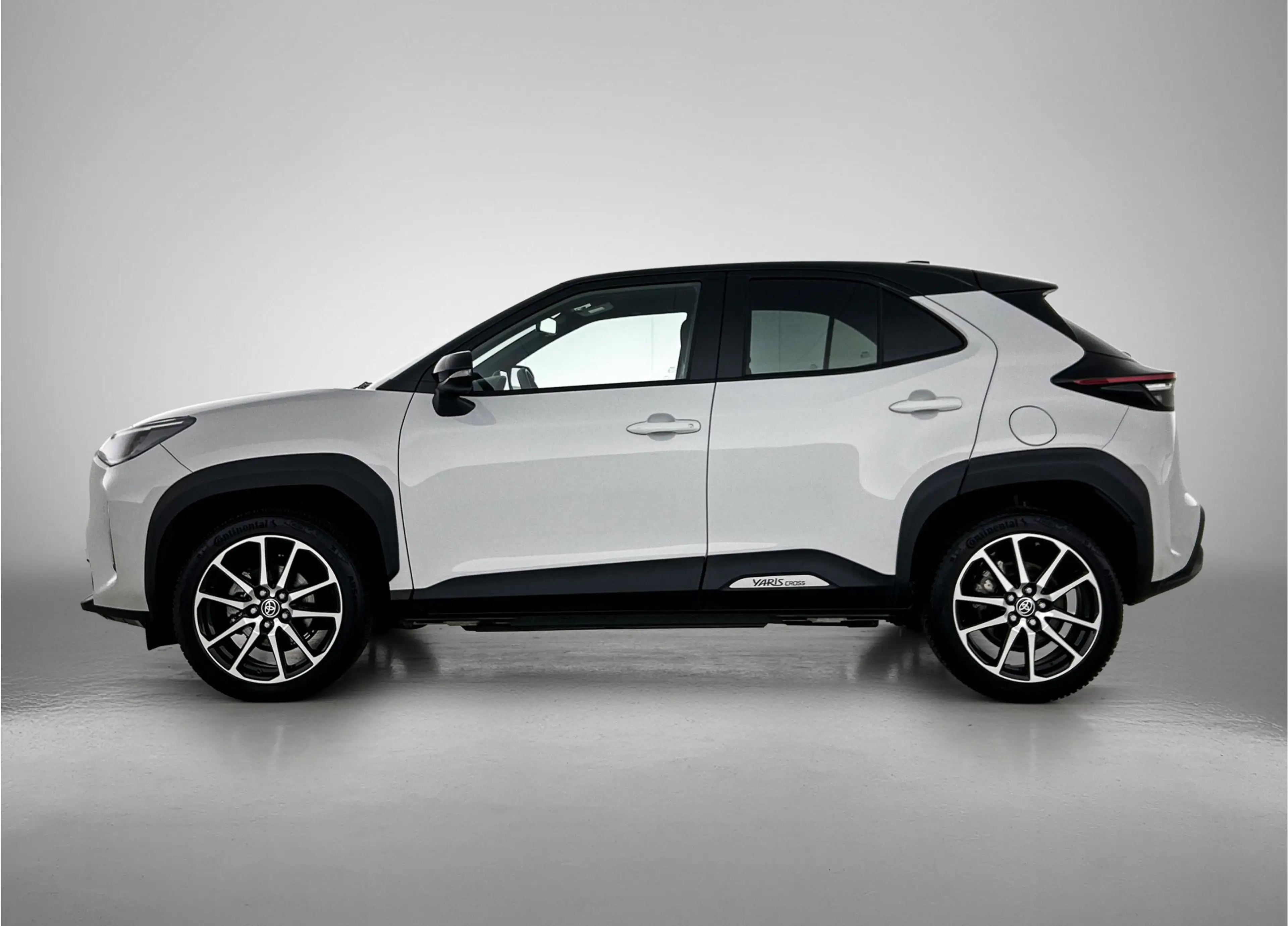 Toyota Yaris Cross 1.5 Hybrid GR Sport — photo 3