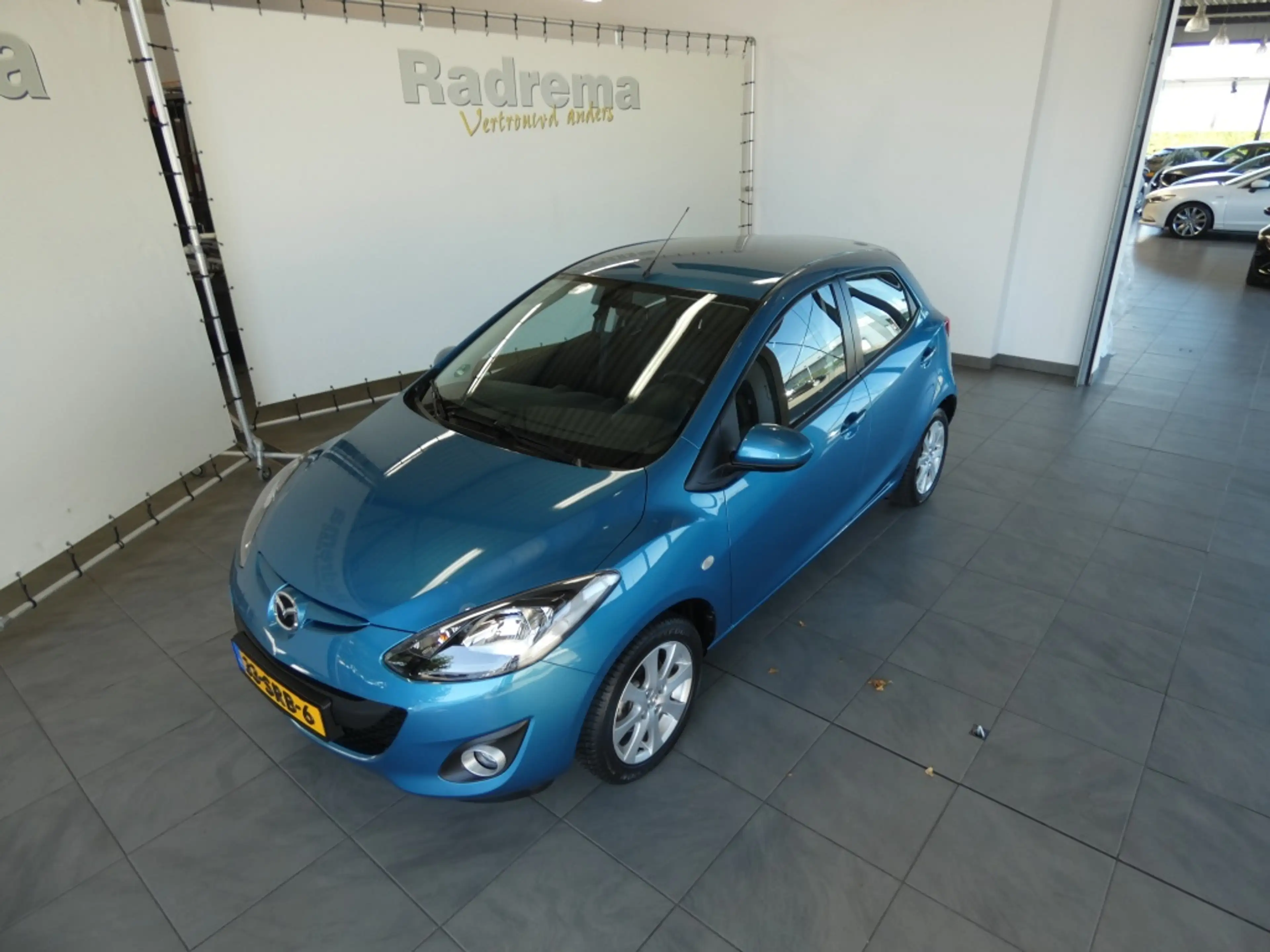 Mazda 2 1.3 GT-L MOOIE AUTO,COMPL HISTORIE,CLIMA.STOELVERW — photo 6