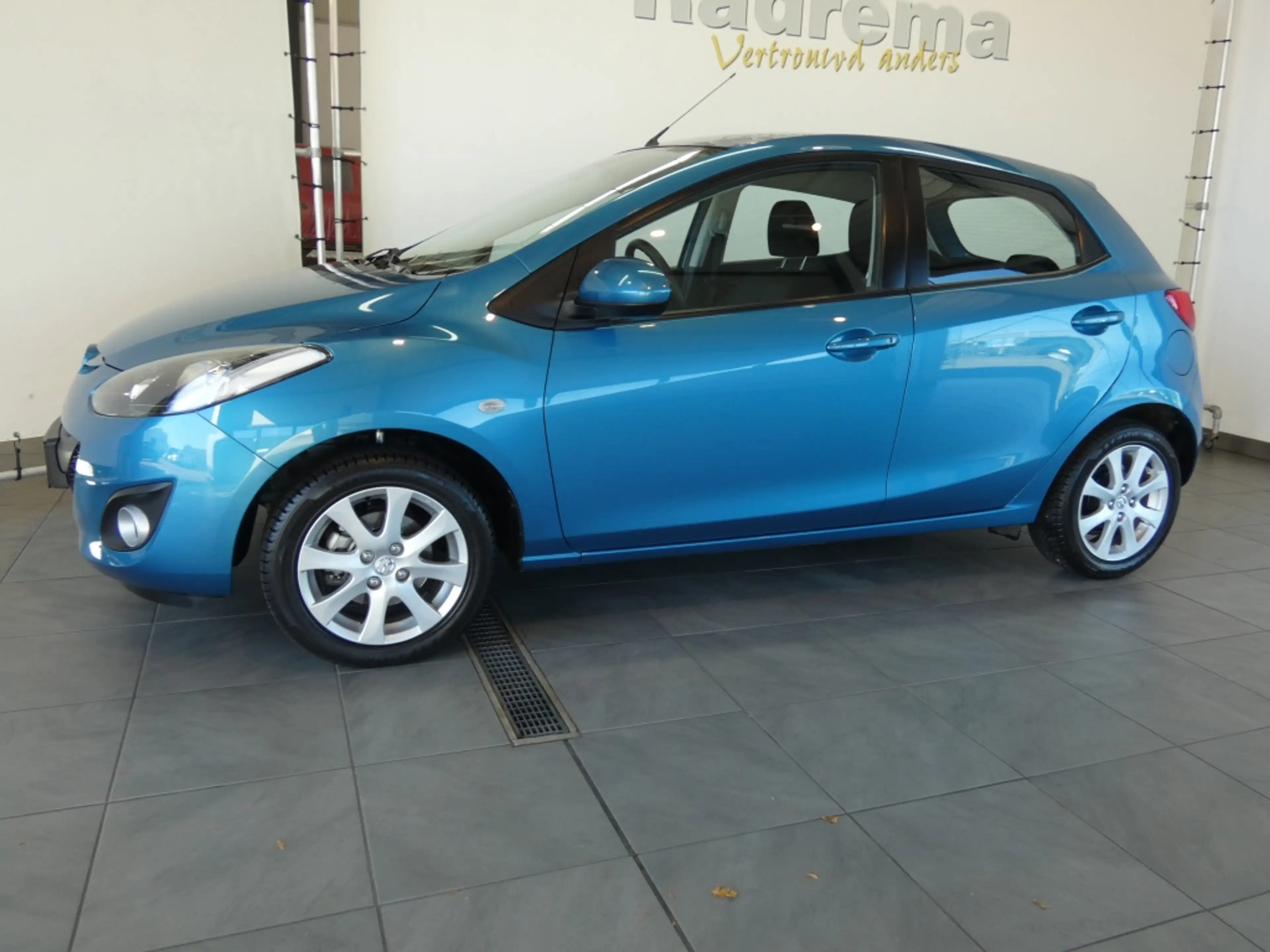 Mazda 2 1.3 GT-L MOOIE AUTO,COMPL HISTORIE,CLIMA.STOELVERW — photo 3