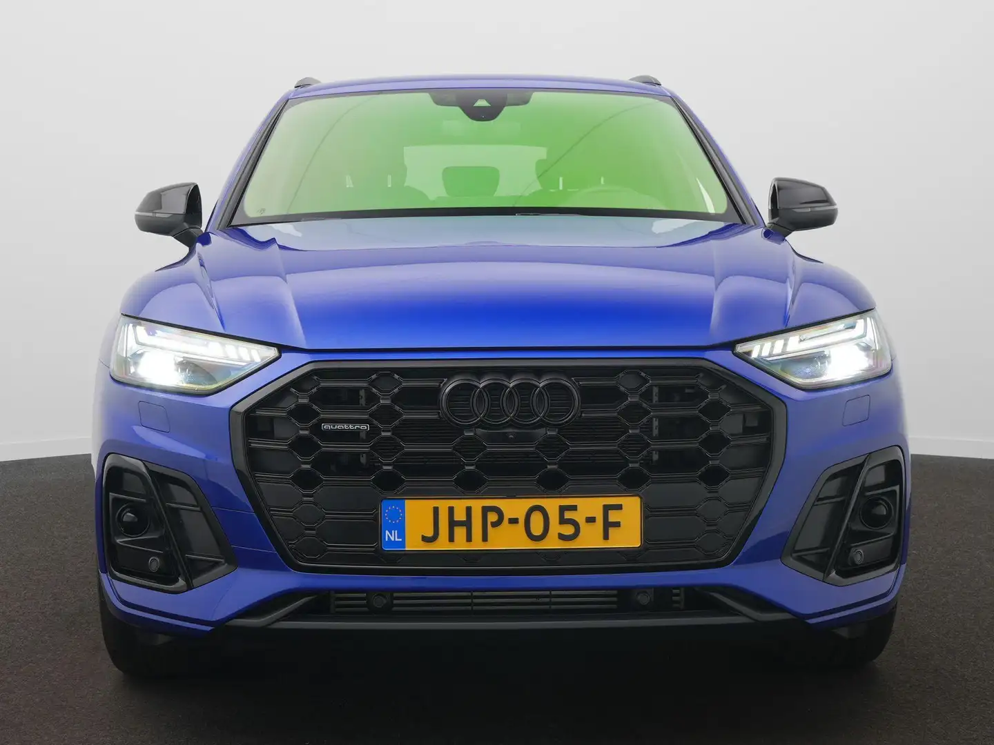 Audi Q5 50 TFSI e S edition Competition S-Line | Luchtveri Bleu - 2