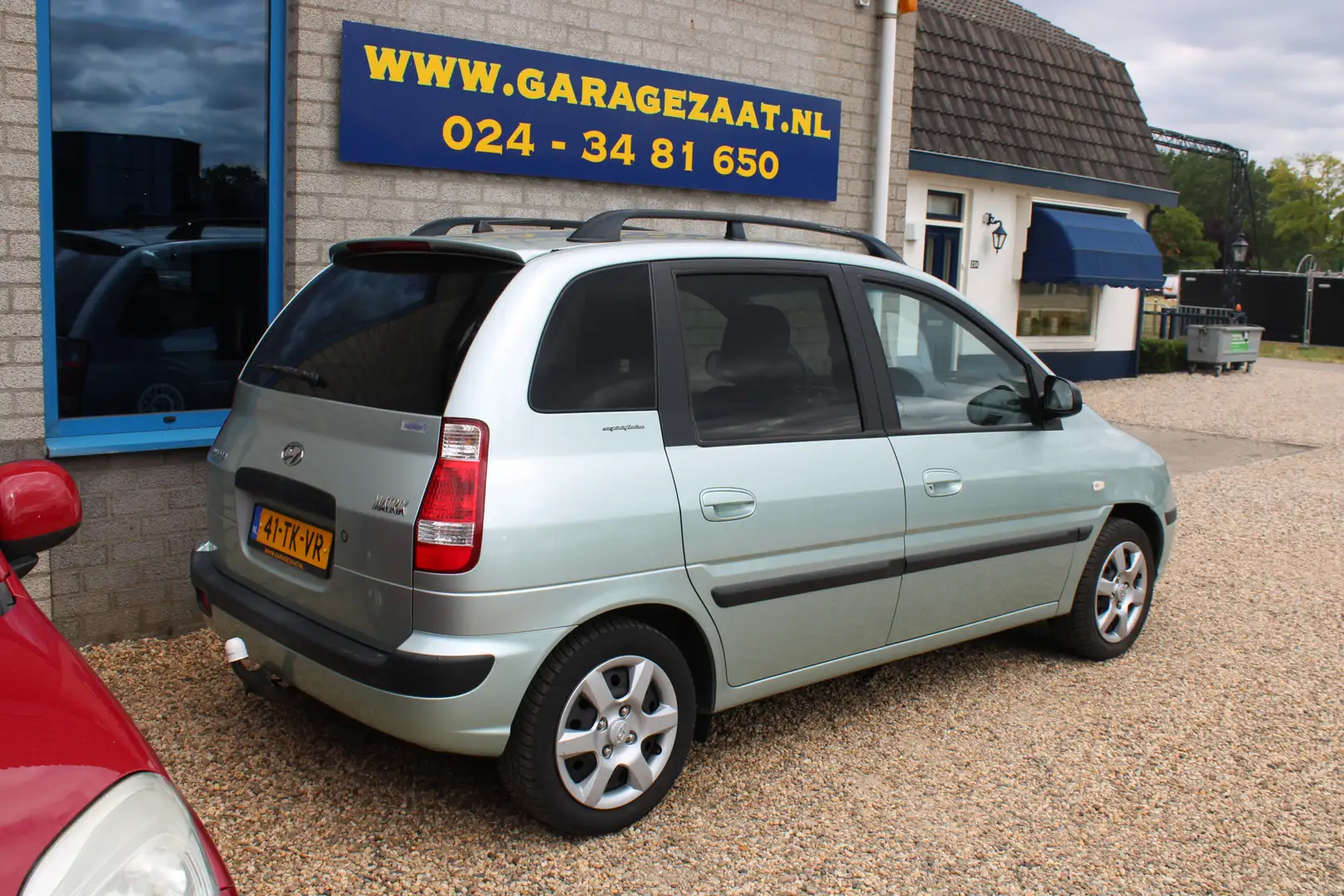 Hyundai Matrix 1.6i Active S-Edition Airco trekhaak hoge instap Verde - 2