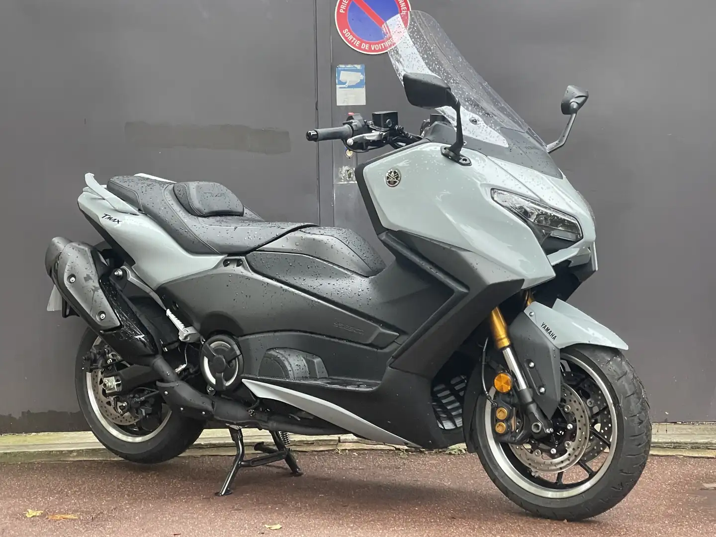 Yamaha TMAX 560 - 2