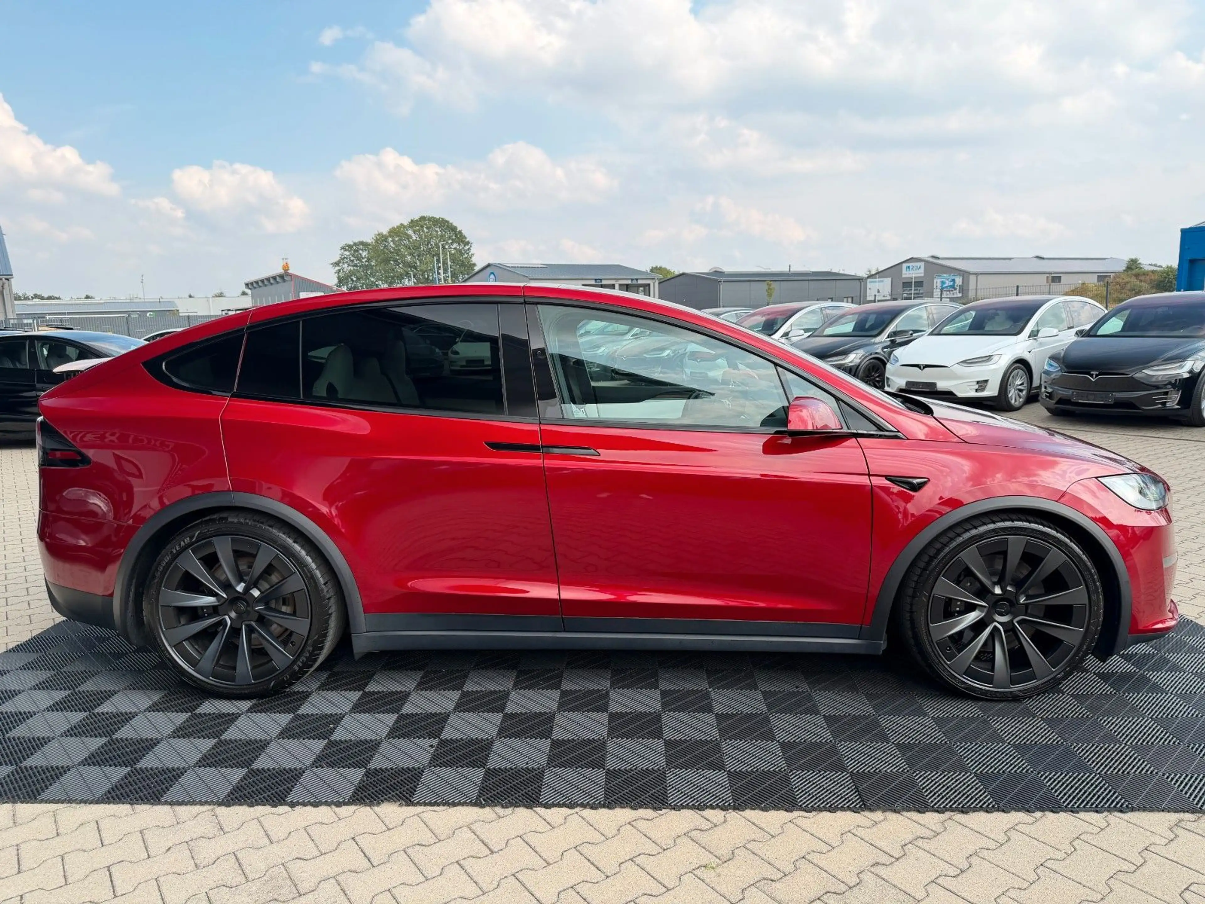 Tesla Model X MODEL X PALLADIUM | EAP4 | 7 SEAT | ULTRA RED — photo 14