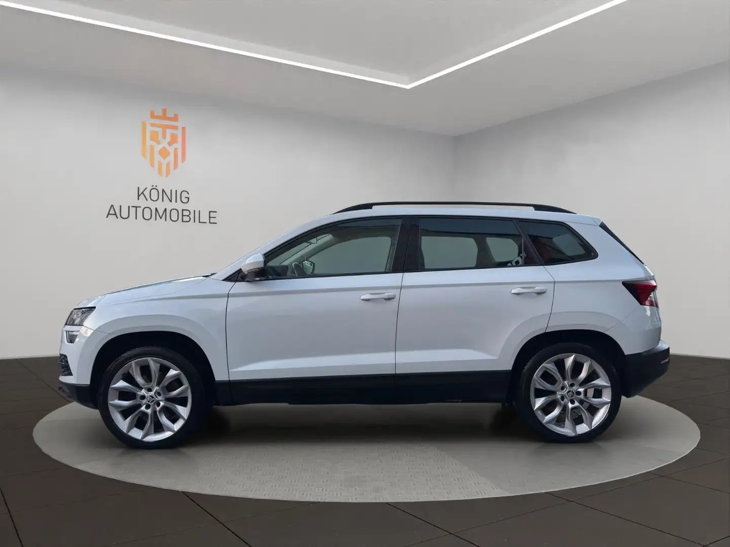 Skoda Karoq Style 4x4/NAV/LM/SHZ/TEMPO/ANDROID Weiß - 2