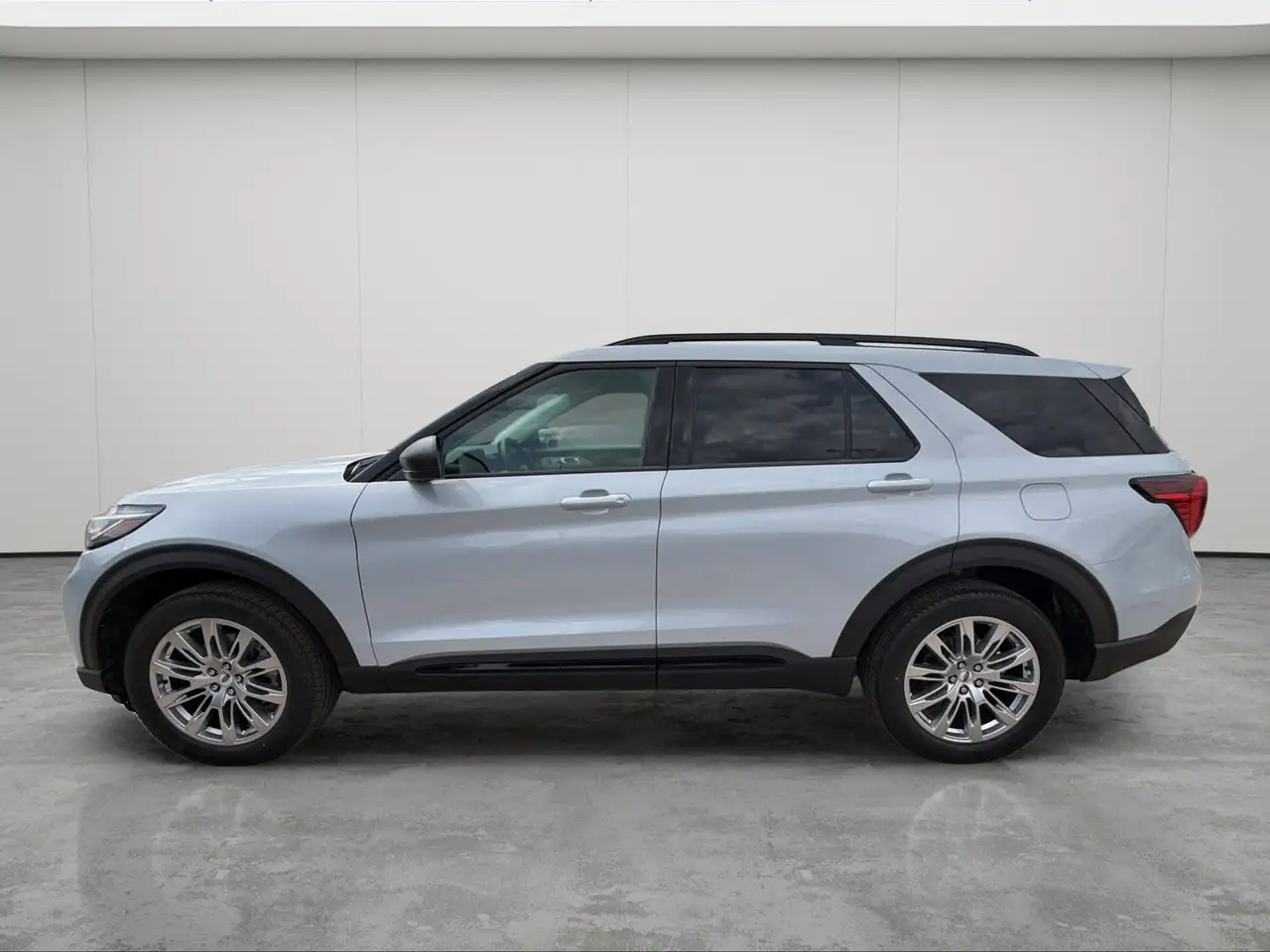 Ford Explorer снимка Ford Explorer