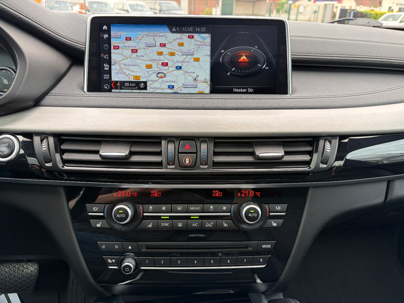 BMW X6 xDrive 50i M Sport *AHK*HUD*ACC*21" — photo 19