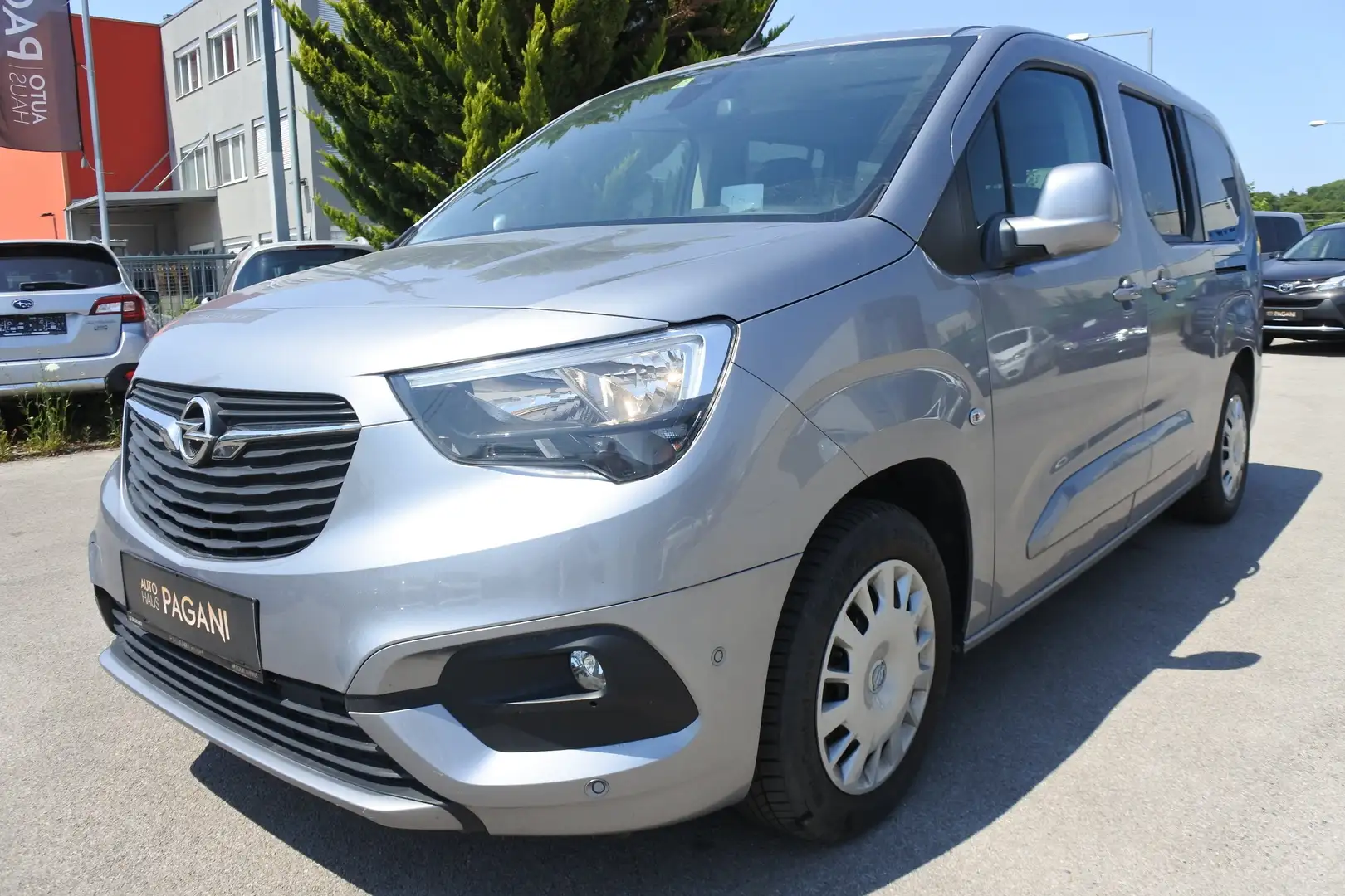 Opel Combo Combo Life 1,5 CDTI BlueInj. XL EAT Automatik/VOLL Grau - 1