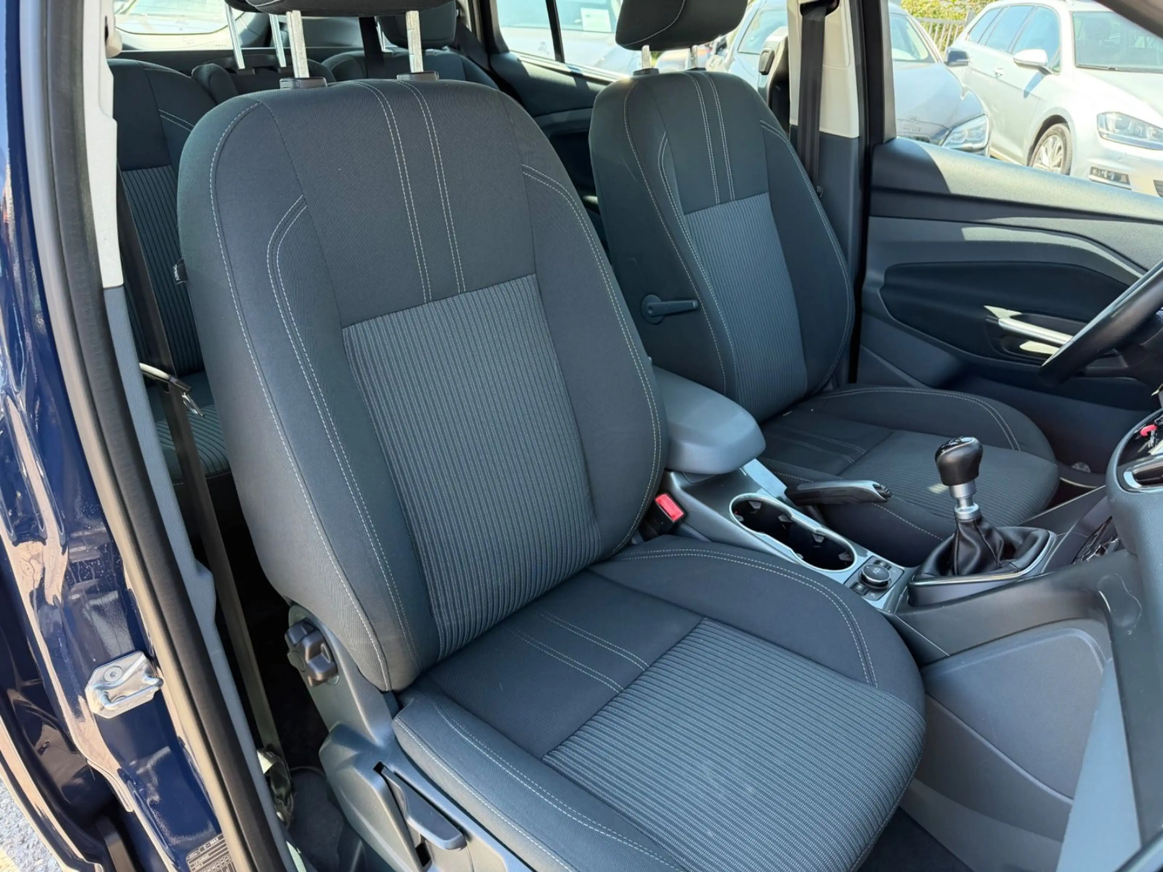 Ford Grand C-Max Grand C-MAX Titanium 2.Hand Navi Kamera AHK SHG — photo 8
