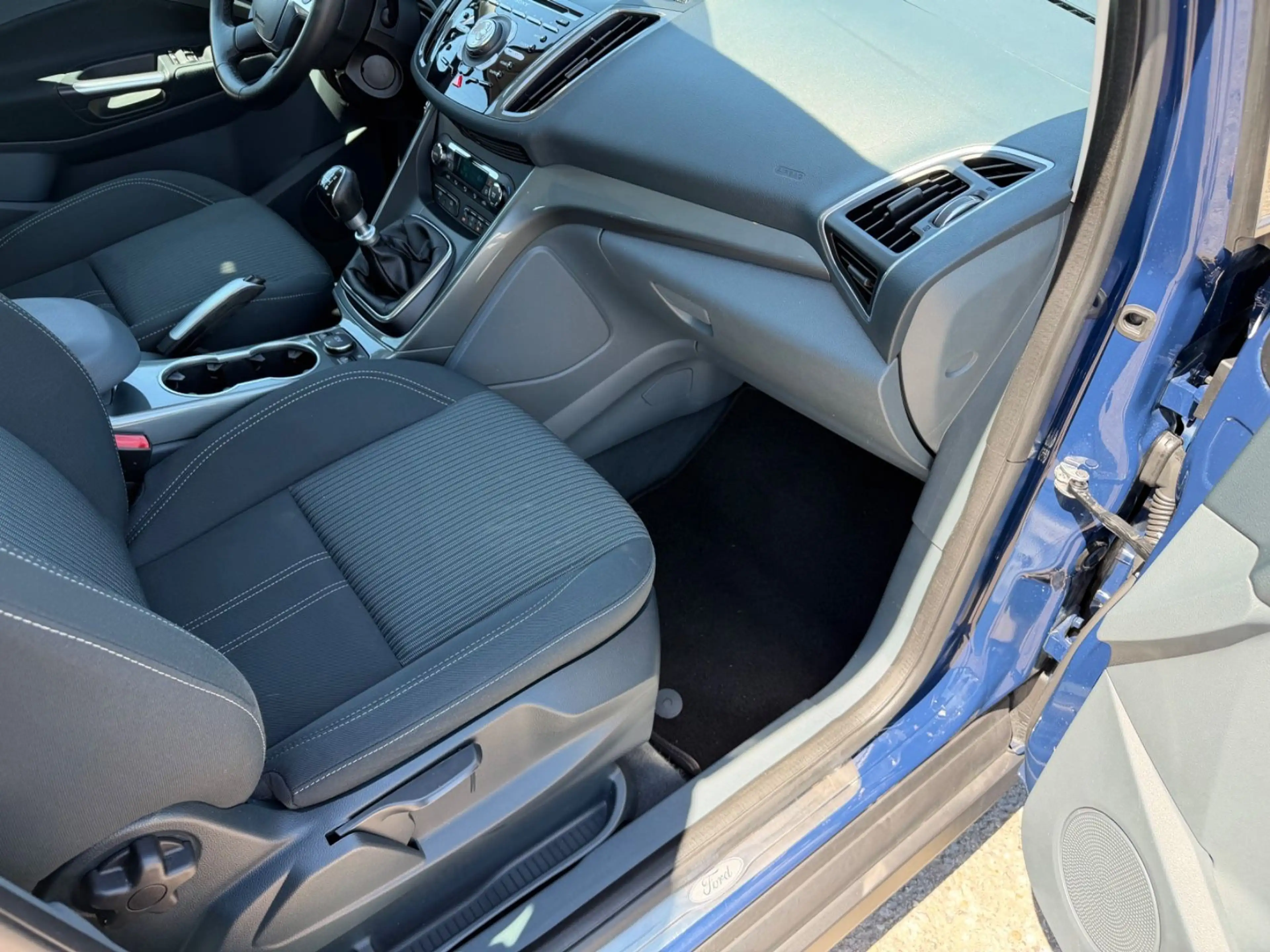 Ford Grand C-Max Grand C-MAX Titanium 2.Hand Navi Kamera AHK SHG — photo 11