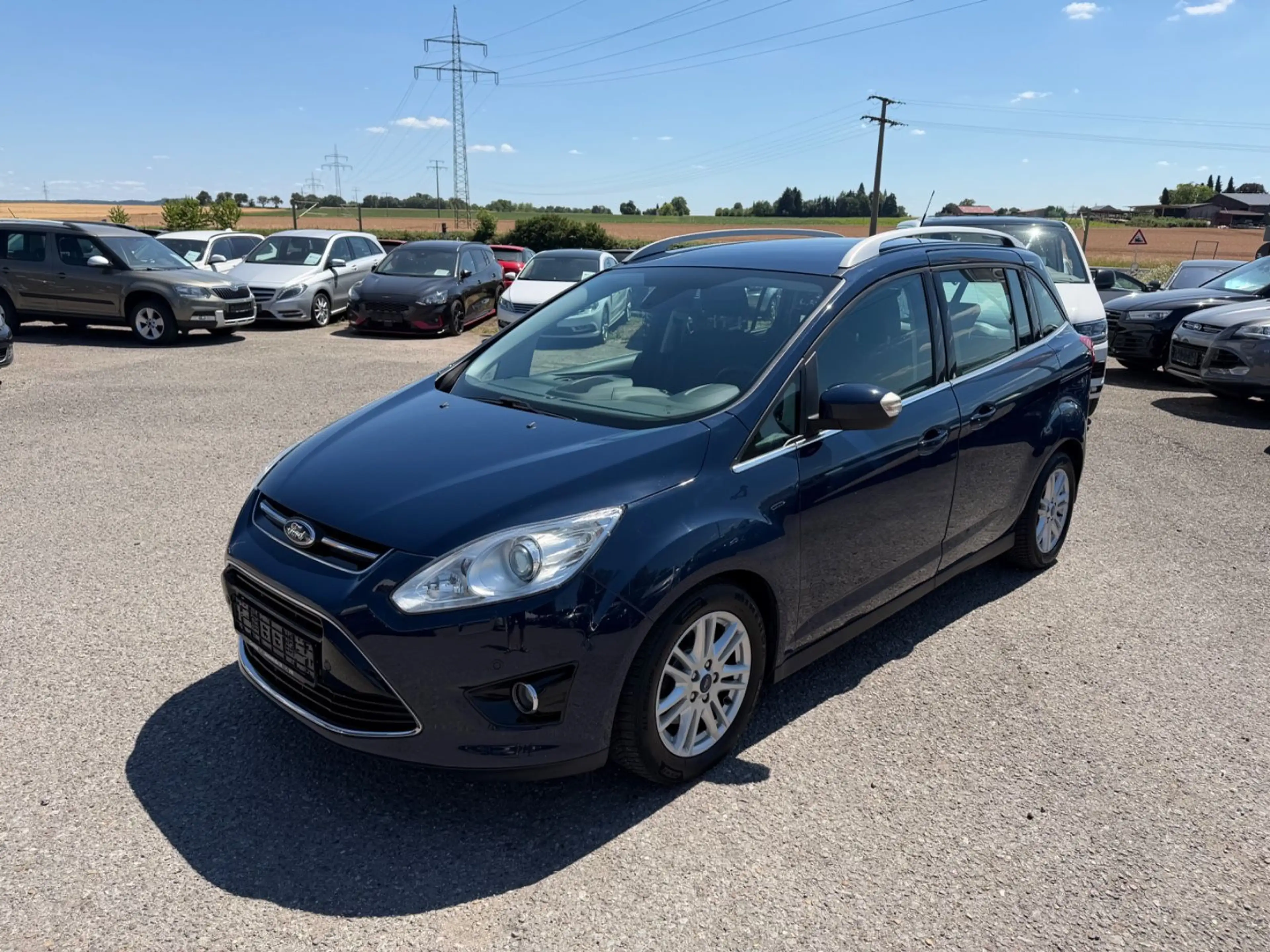 Ford Grand C-Max Grand C-MAX Titanium 2.Hand Navi Kamera AHK SHG
