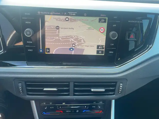 Volkswagen Polo view 11