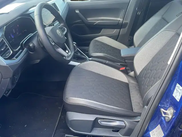 Volkswagen Polo view 9