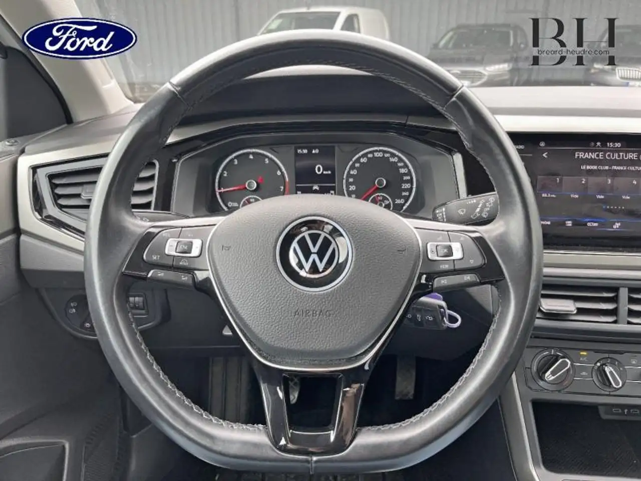 Volkswagen Polo Citadine 5 portes — photo 9