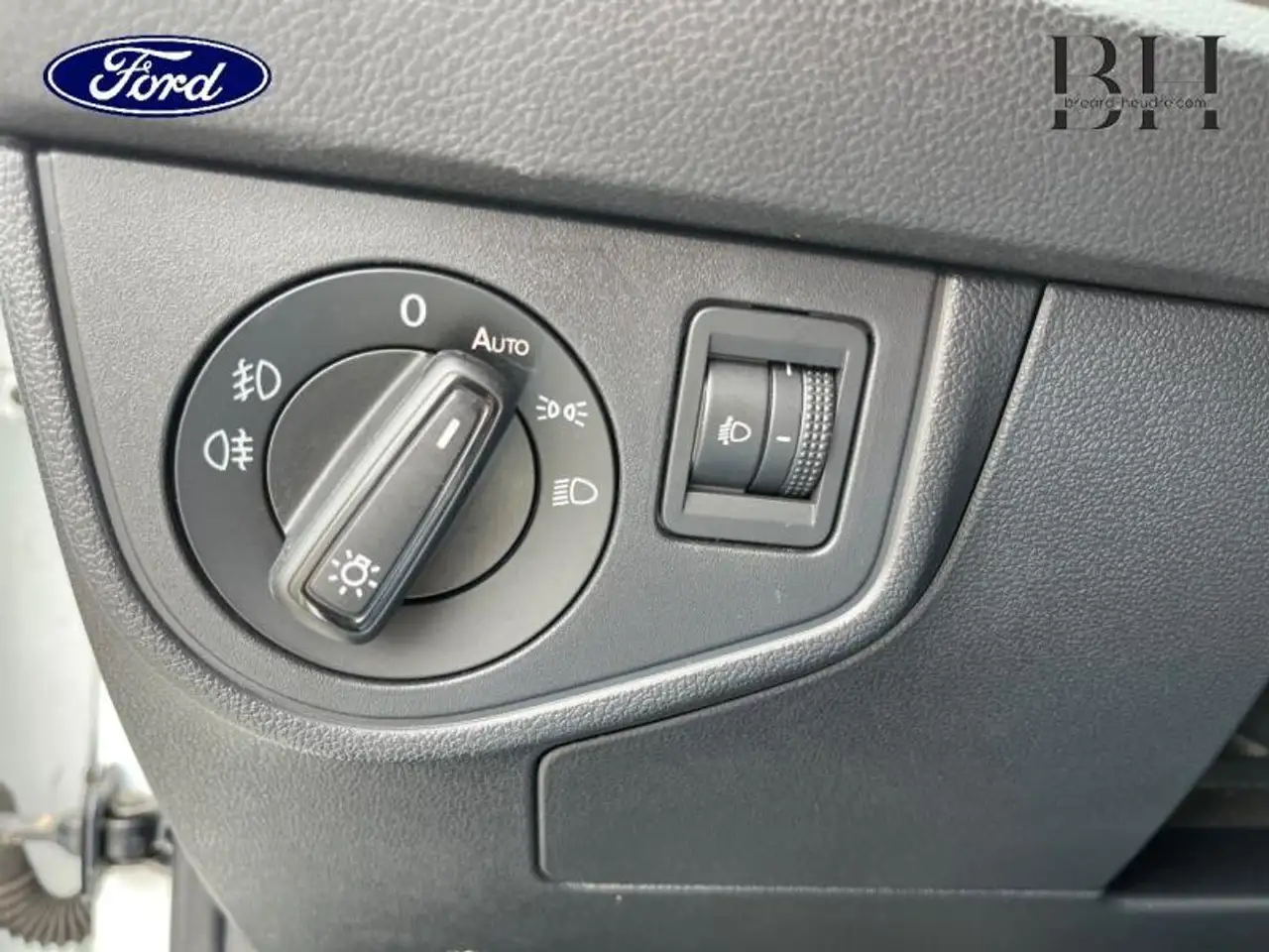 Volkswagen Polo Citadine 5 portes — photo 19