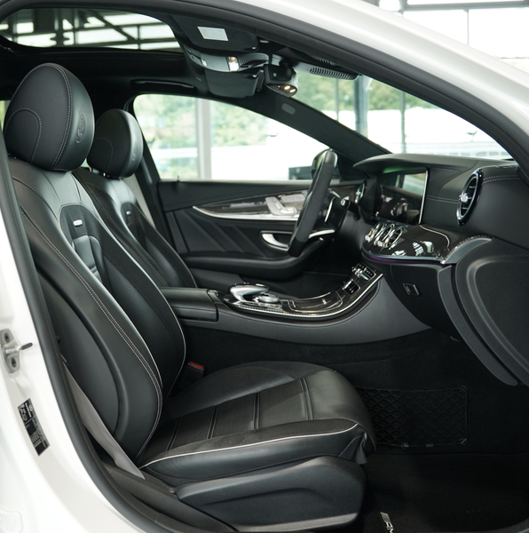 Mercedes-Benz E 63 AMG S 4M T *20 *Perf-AGA *Pano *Keramik — photo 14