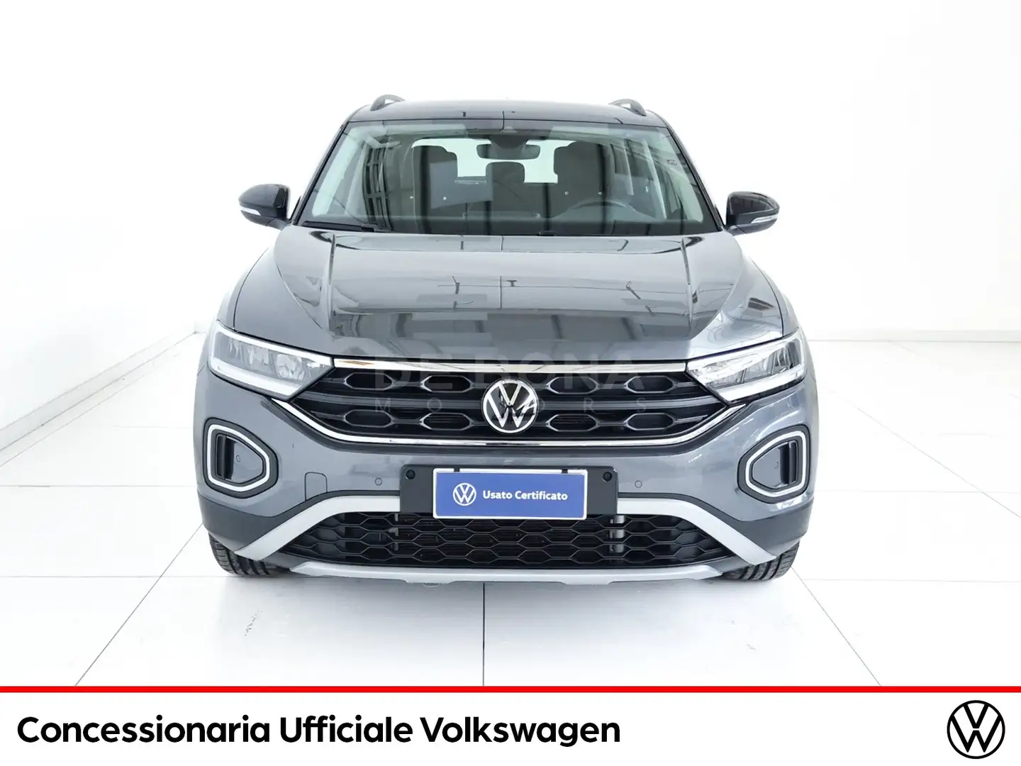 Volkswagen T-Roc 2.0 tdi life 150cv dsg Zwart - 2