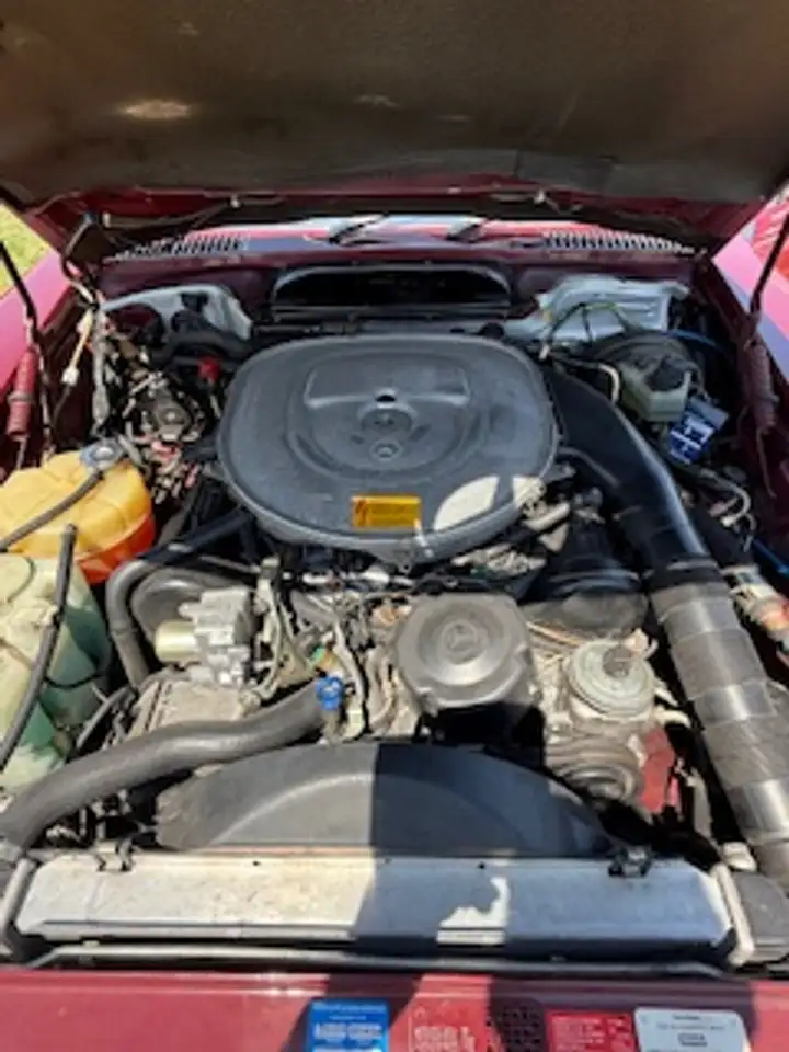 Mercedes-Benz 560 SEC, foto 10