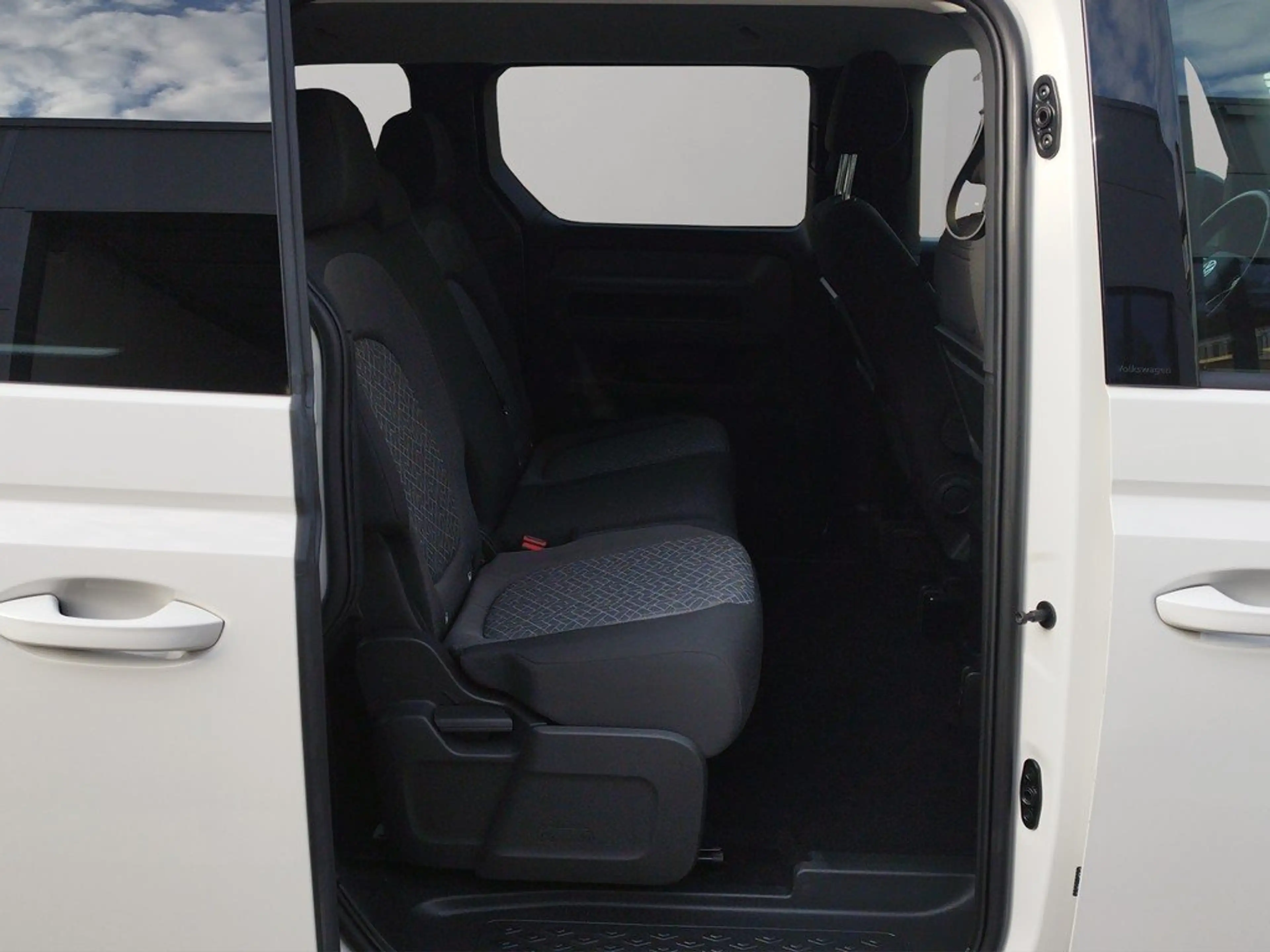 Volkswagen ID. Buzz ID.Buzz Pro 210kW KR LED GRA Navi App Connect — photo 10